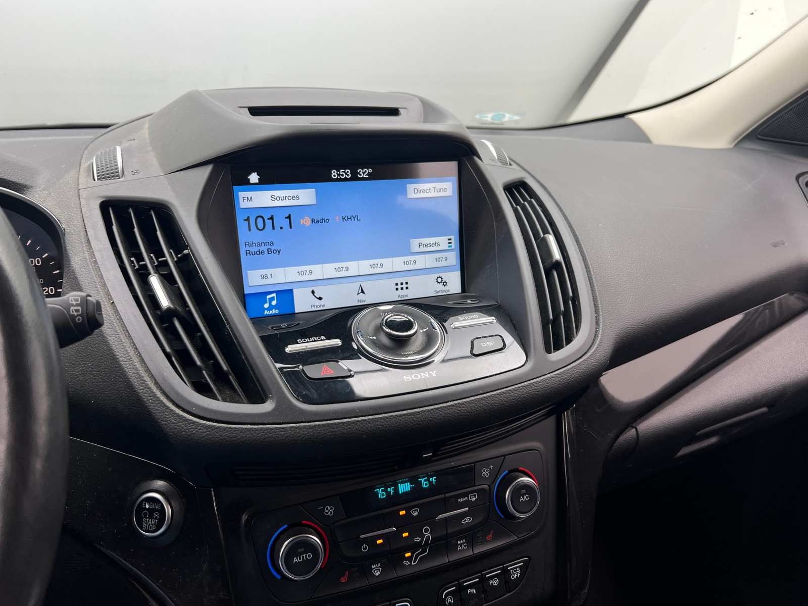 Thumbnail: 2017 Ford Escape - 3