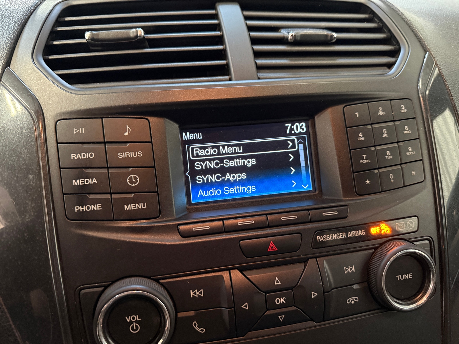 Thumbnail: 2018 Ford Explorer - 4