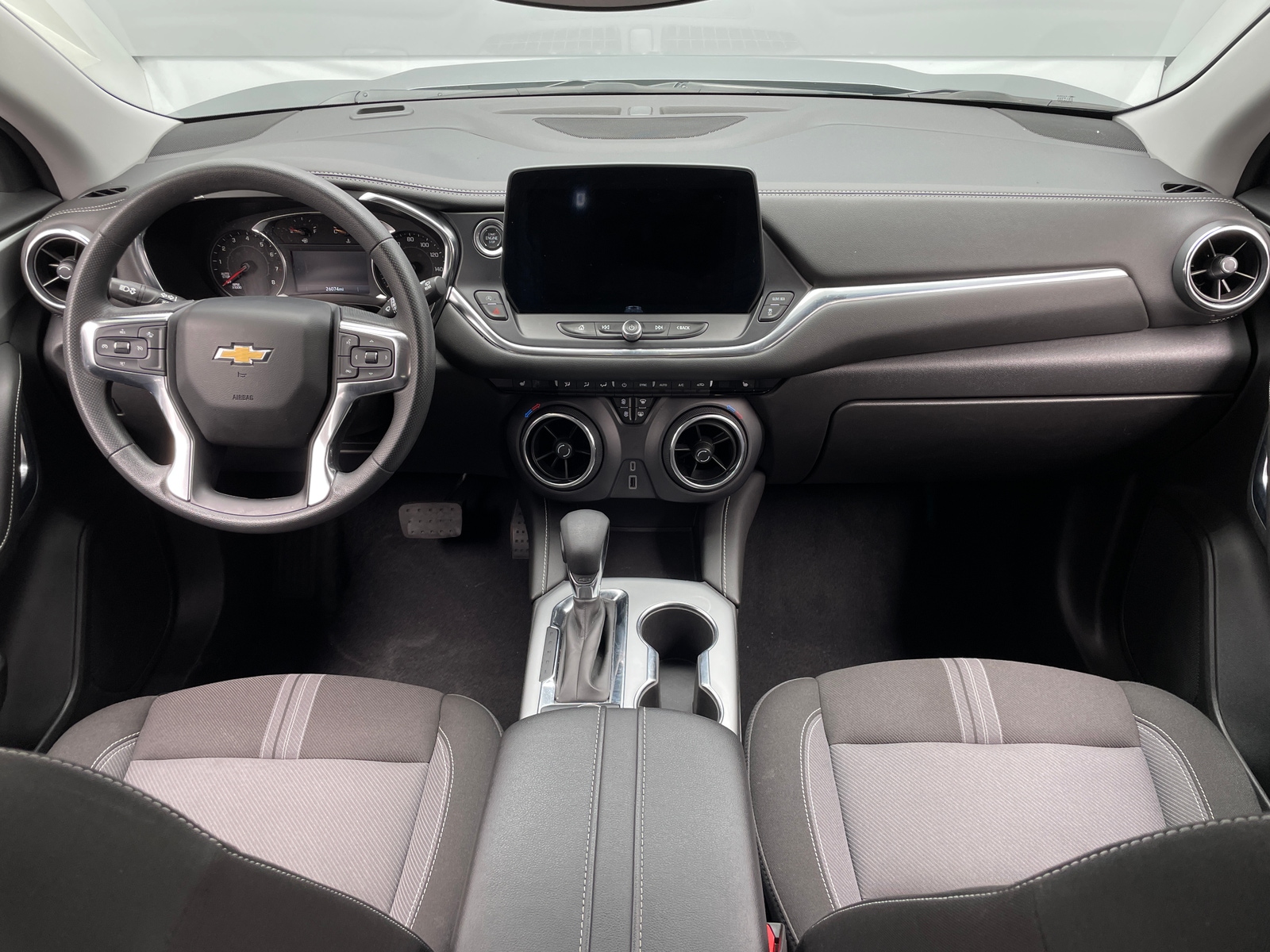 Thumbnail: 2025 Chevrolet Blazer - 3