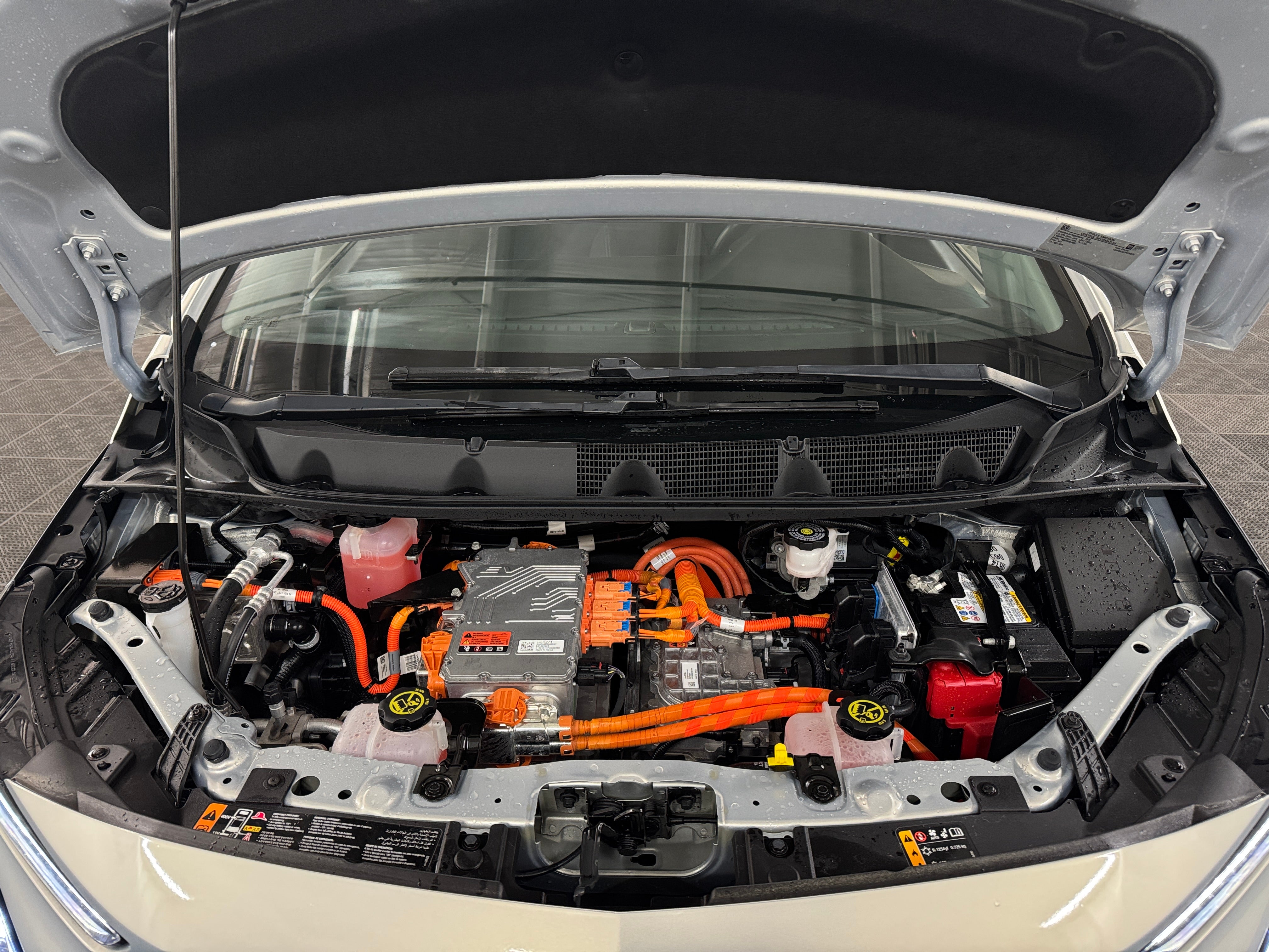 Used 2023 Chevrolet Bolt EV LT with VIN 1G1FW6S07P4194076 for sale in Oak Creek, WI