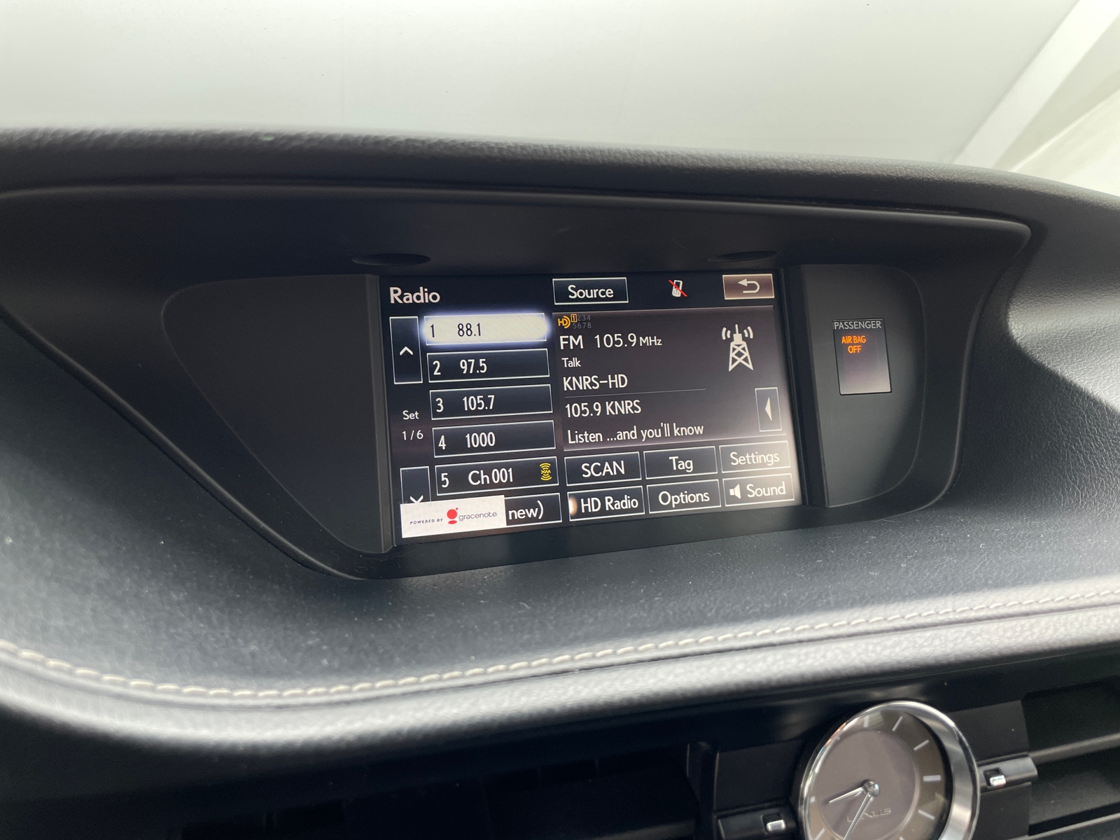 Thumbnail: 2016 Lexus ES - 3