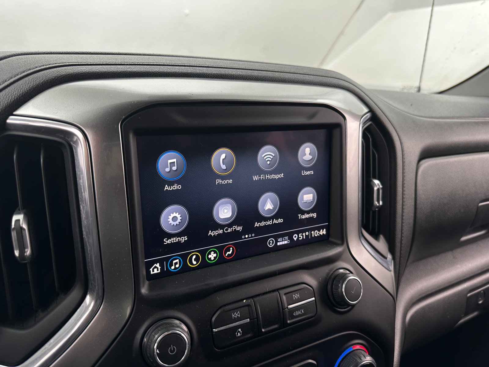 Thumbnail: 2020 Chevrolet Silverado 1500 - 4