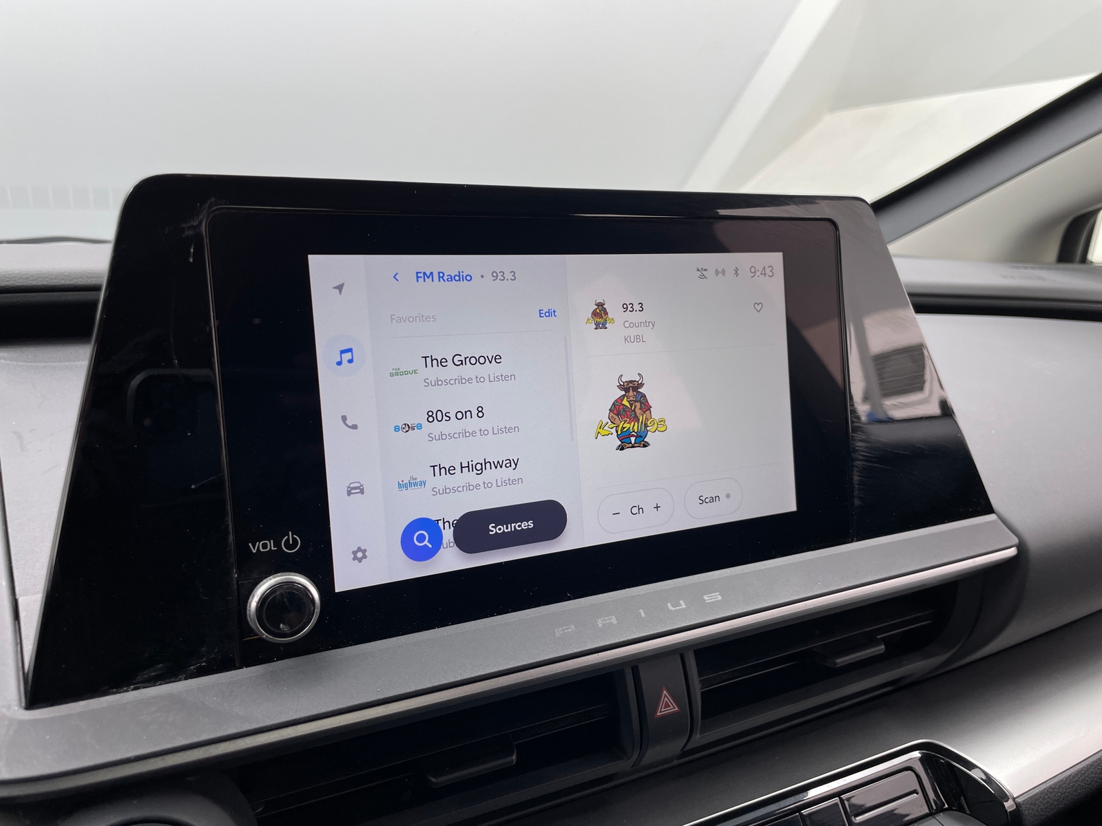 Thumbnail: 2024 Toyota Prius - 4