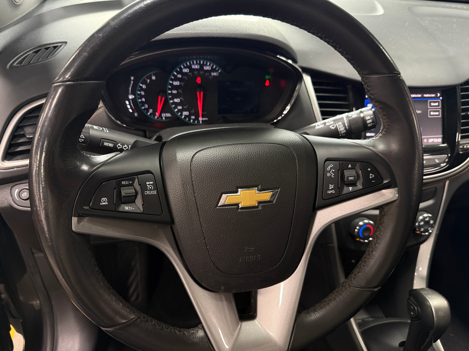 Thumbnail: 2020 Chevrolet Trax - 5