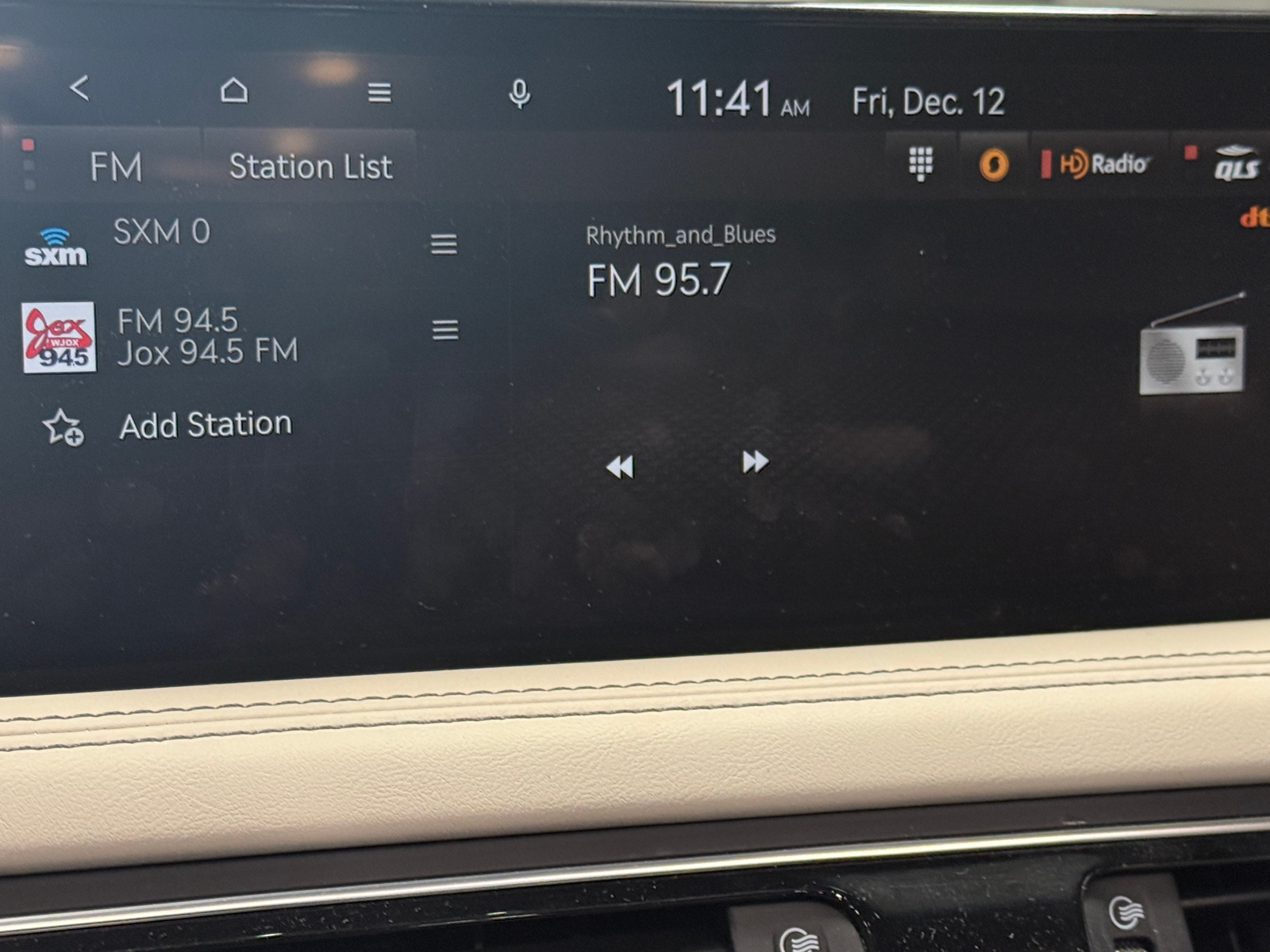 Thumbnail: 2023 Genesis G70 - 3