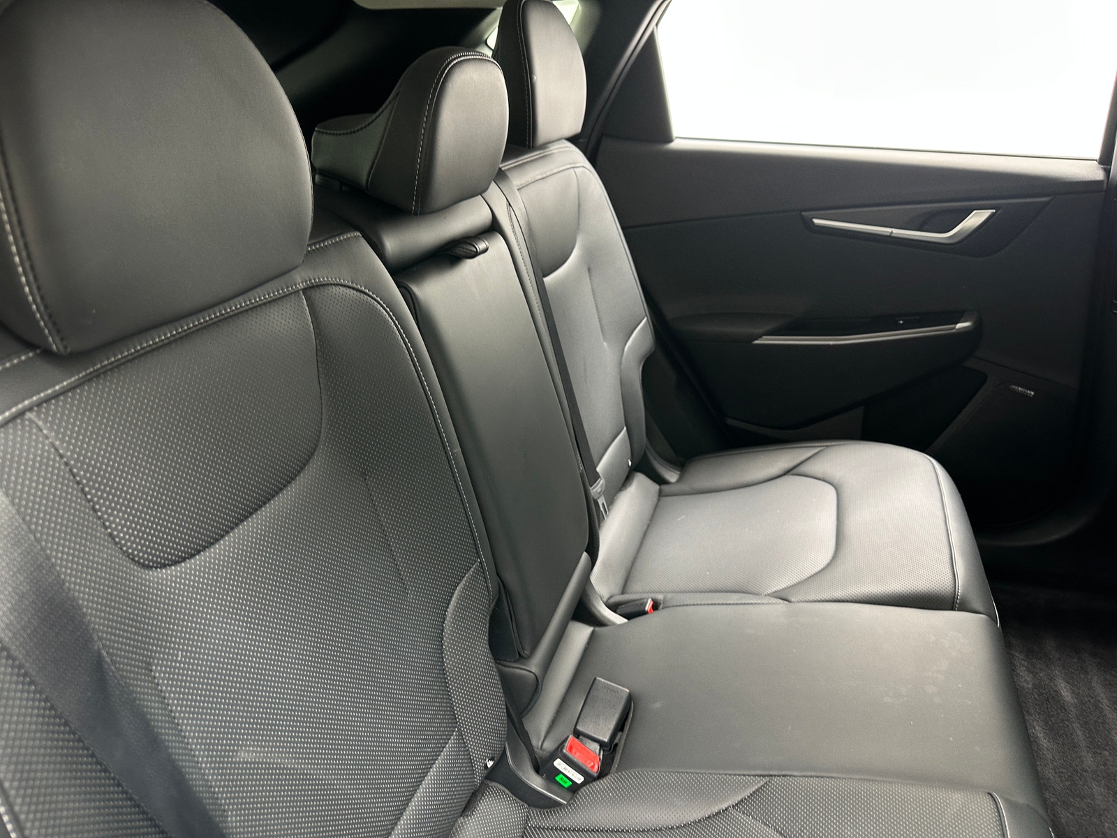 Thumbnail: 2023 Kia EV6 - 5