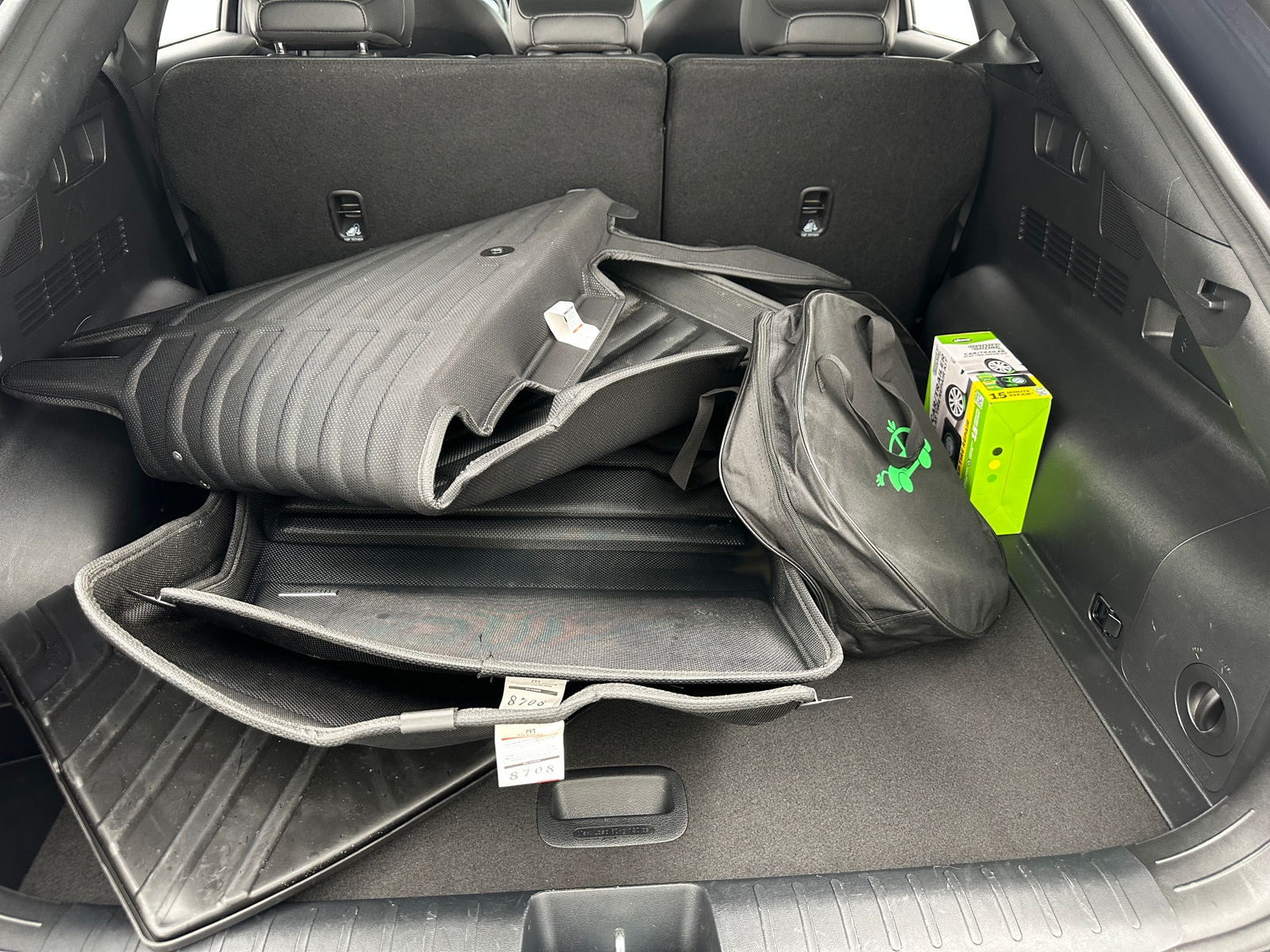 Thumbnail: 2023 Kia EV6 - 6