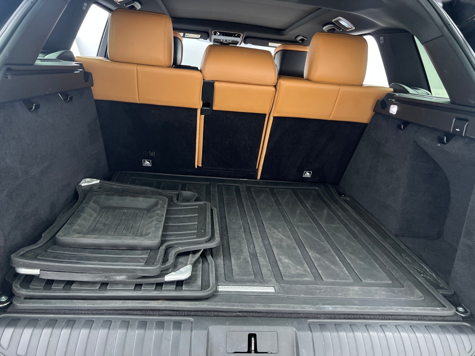 Thumbnail: 2019 Land Rover Range Rover Sport - 6