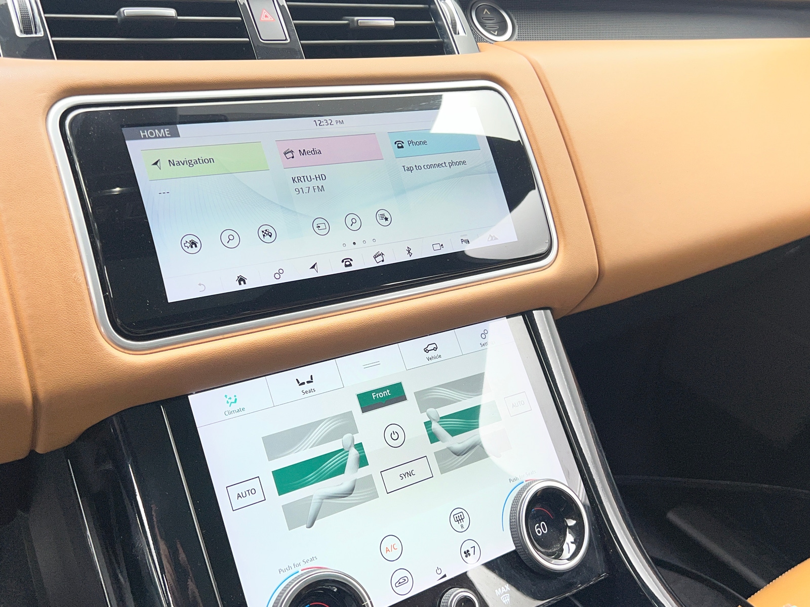 Thumbnail: 2019 Land Rover Range Rover Sport - 3