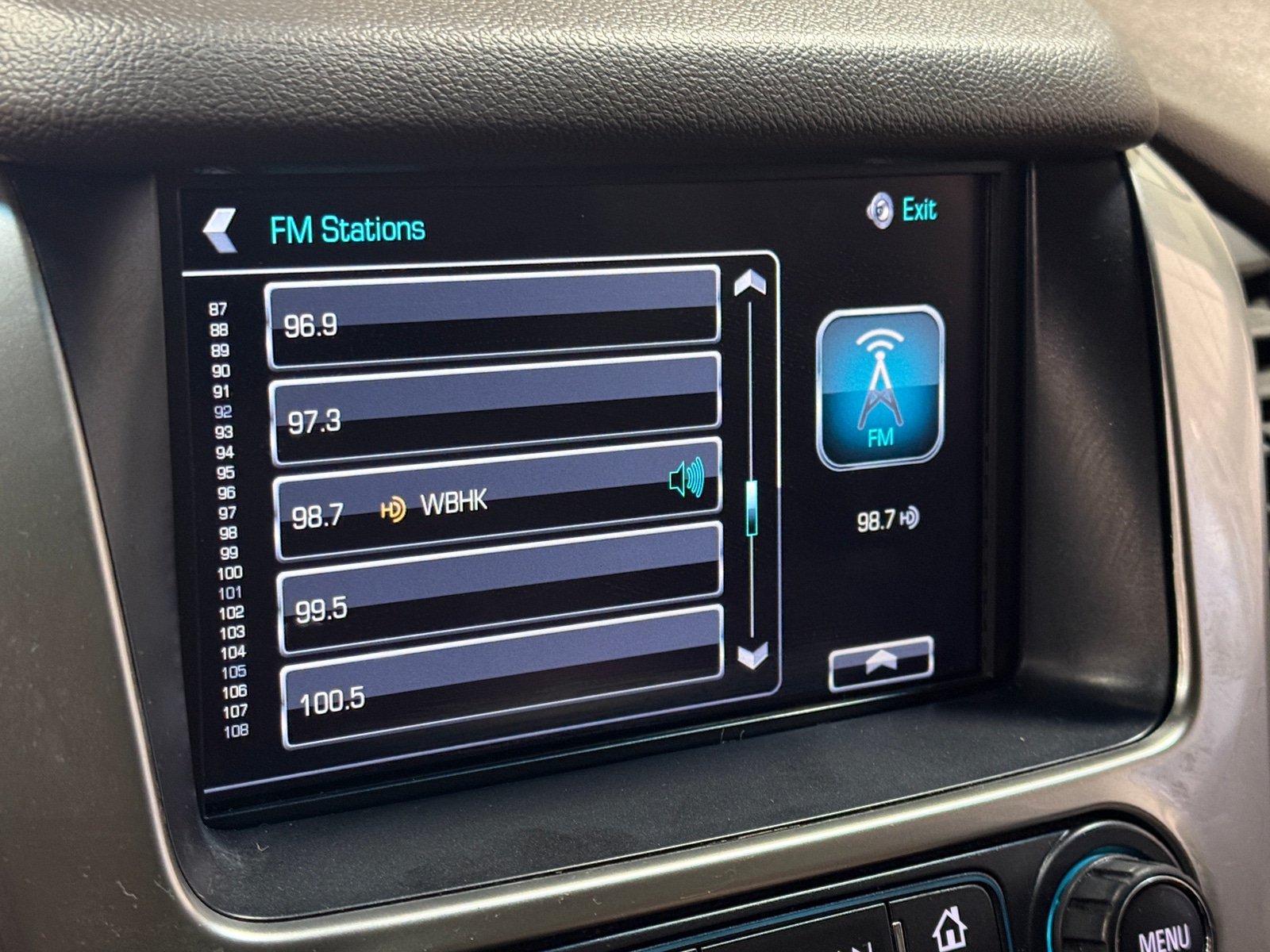 Thumbnail: 2017 Chevrolet Tahoe - 3