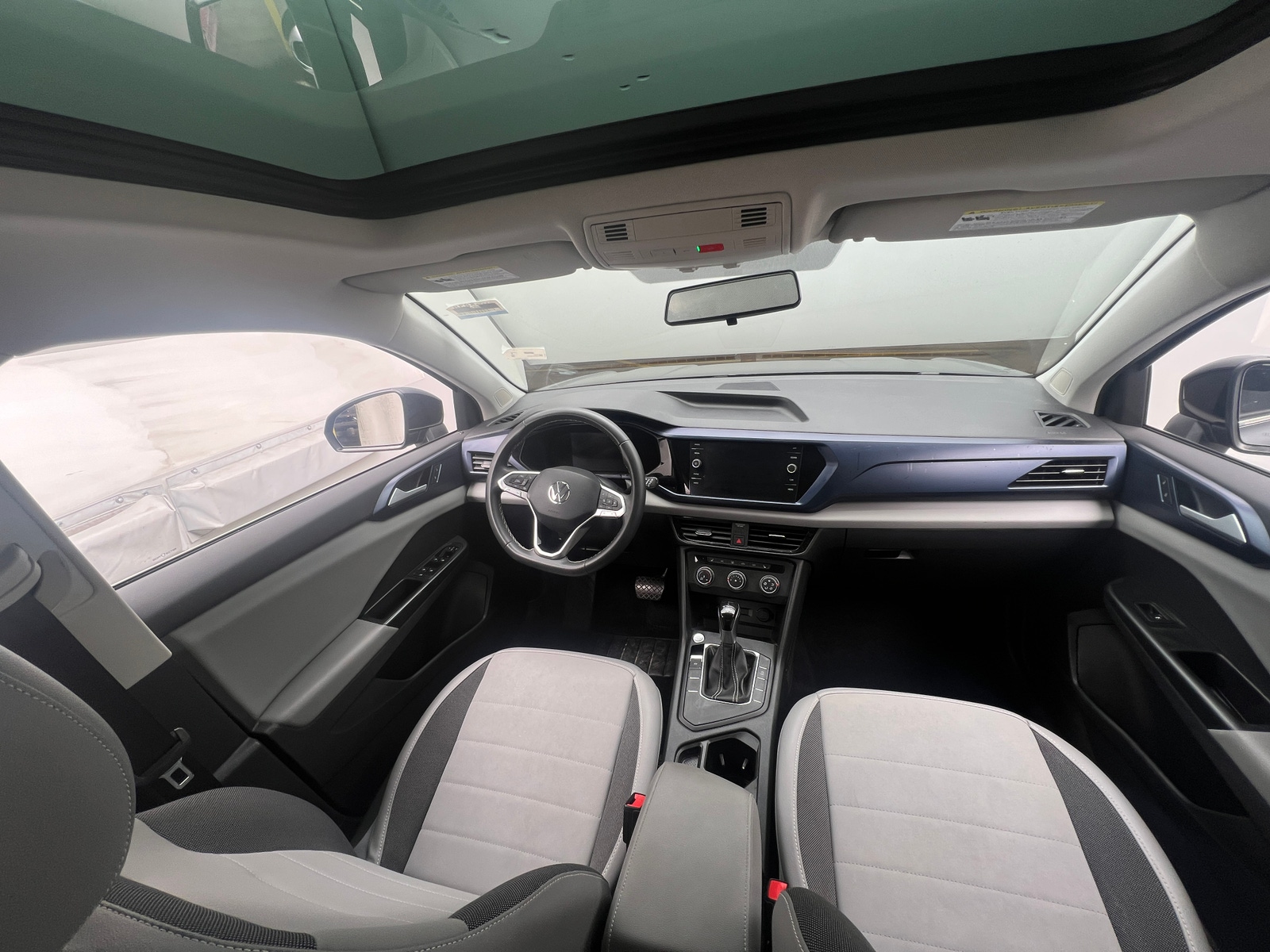 Thumbnail: 2022 Volkswagen Taos - 2