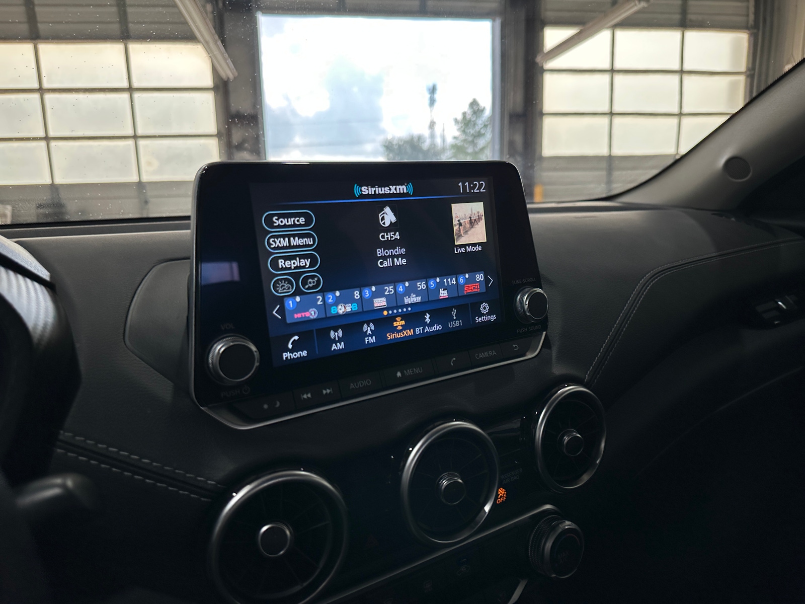 Thumbnail: 2025 Nissan Sentra - 4