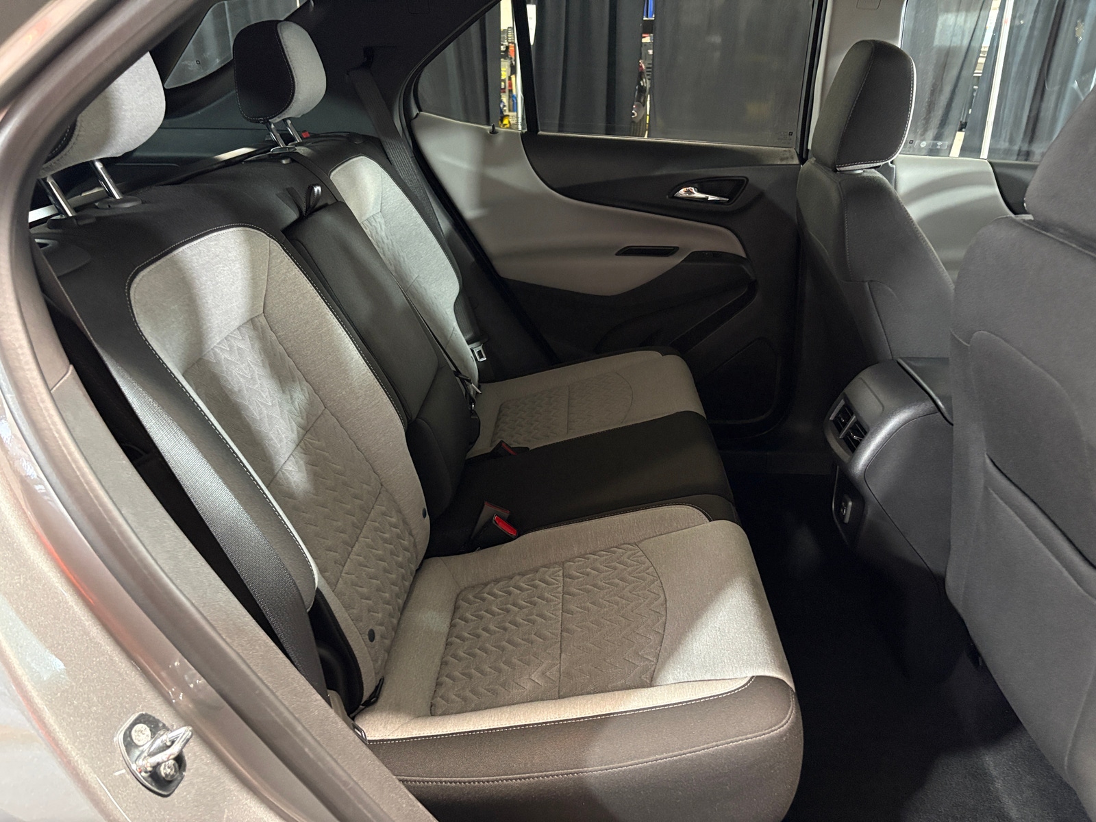 Thumbnail: 2023 Chevrolet Equinox - 6