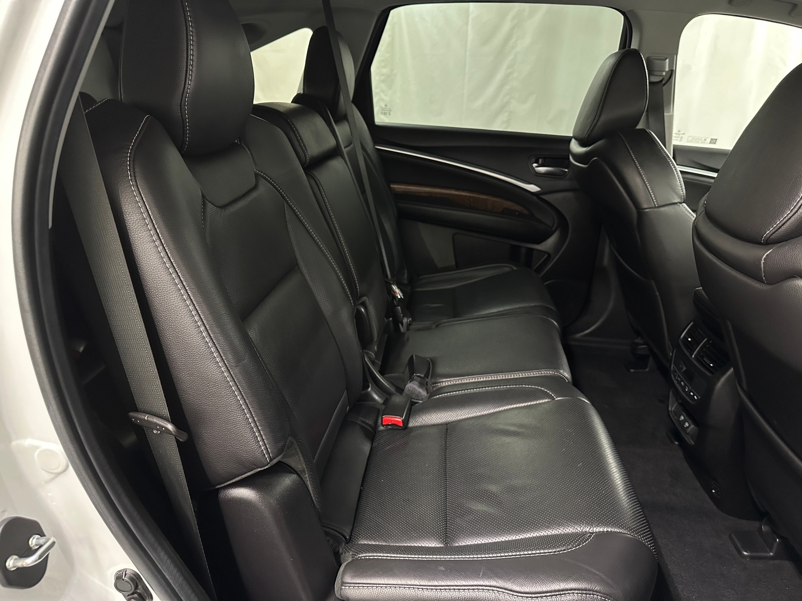 Thumbnail: 2020 Acura MDX - 5