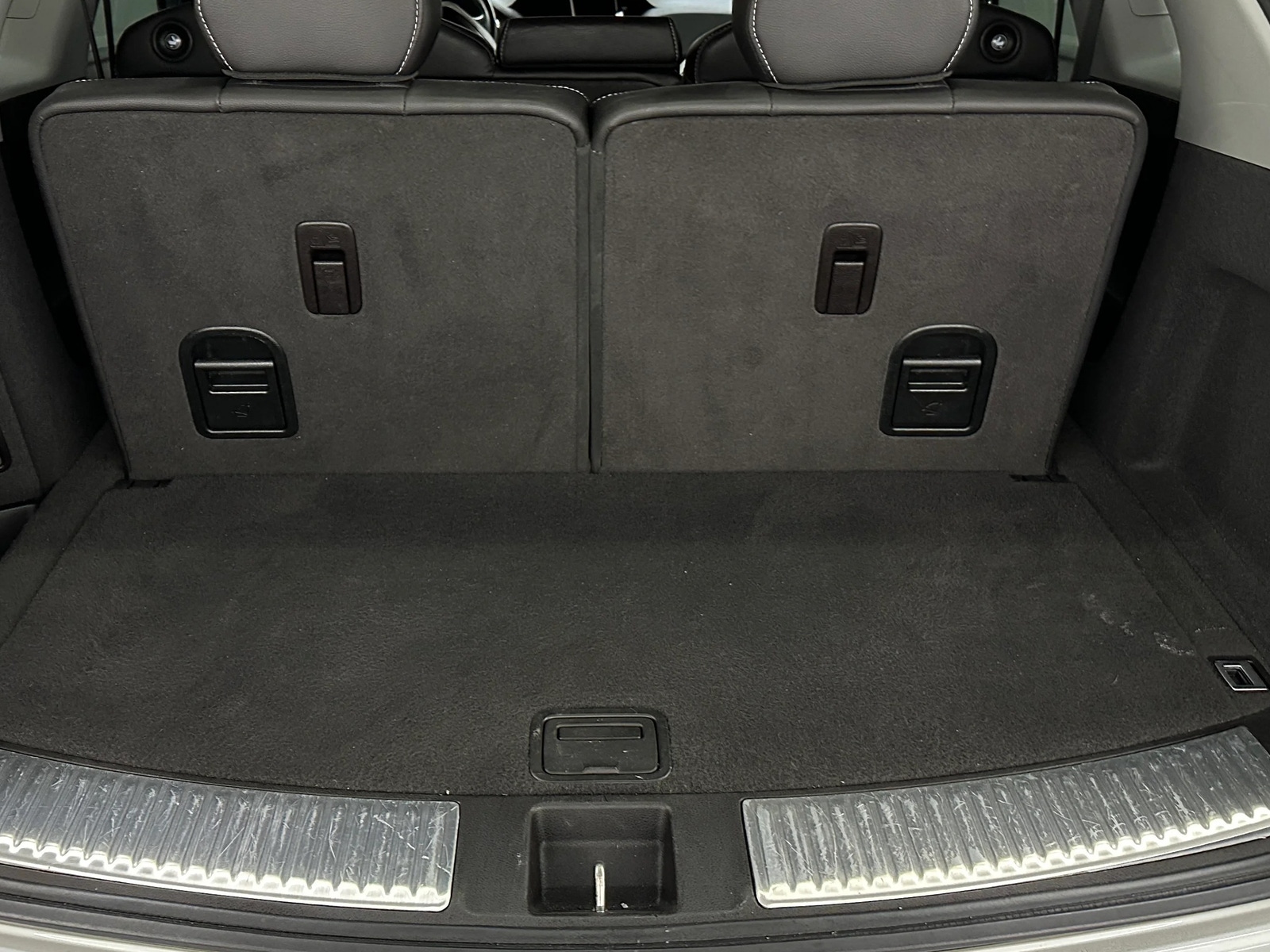 Thumbnail: 2020 Acura MDX - 6