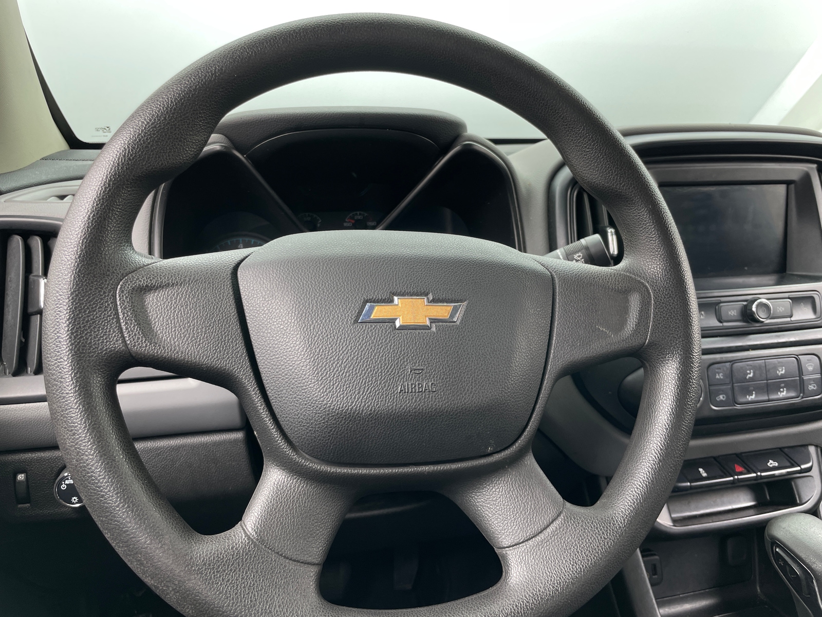 Thumbnail: 2022 Chevrolet Colorado - 5