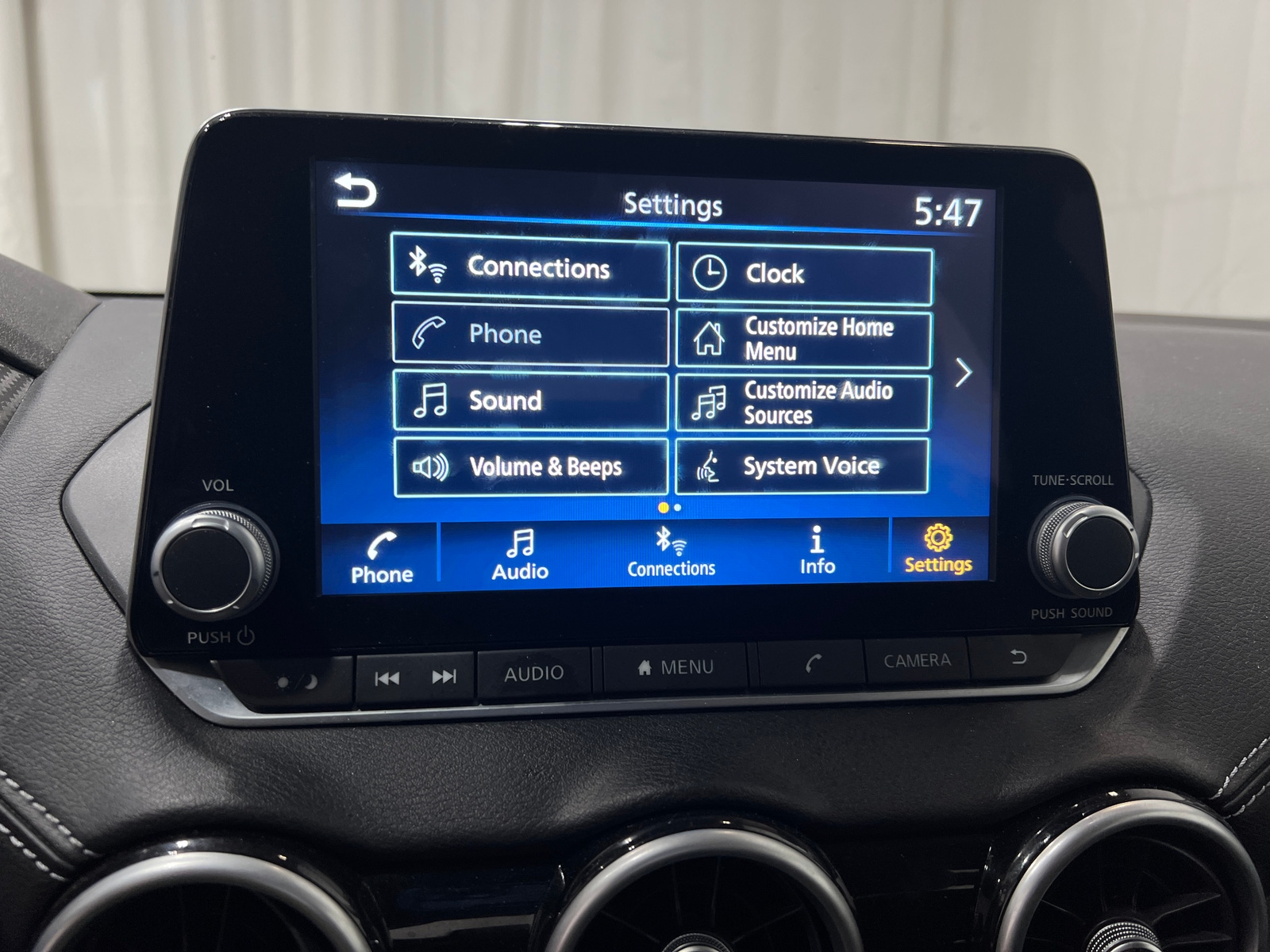 Thumbnail: 2024 Nissan Sentra - 4