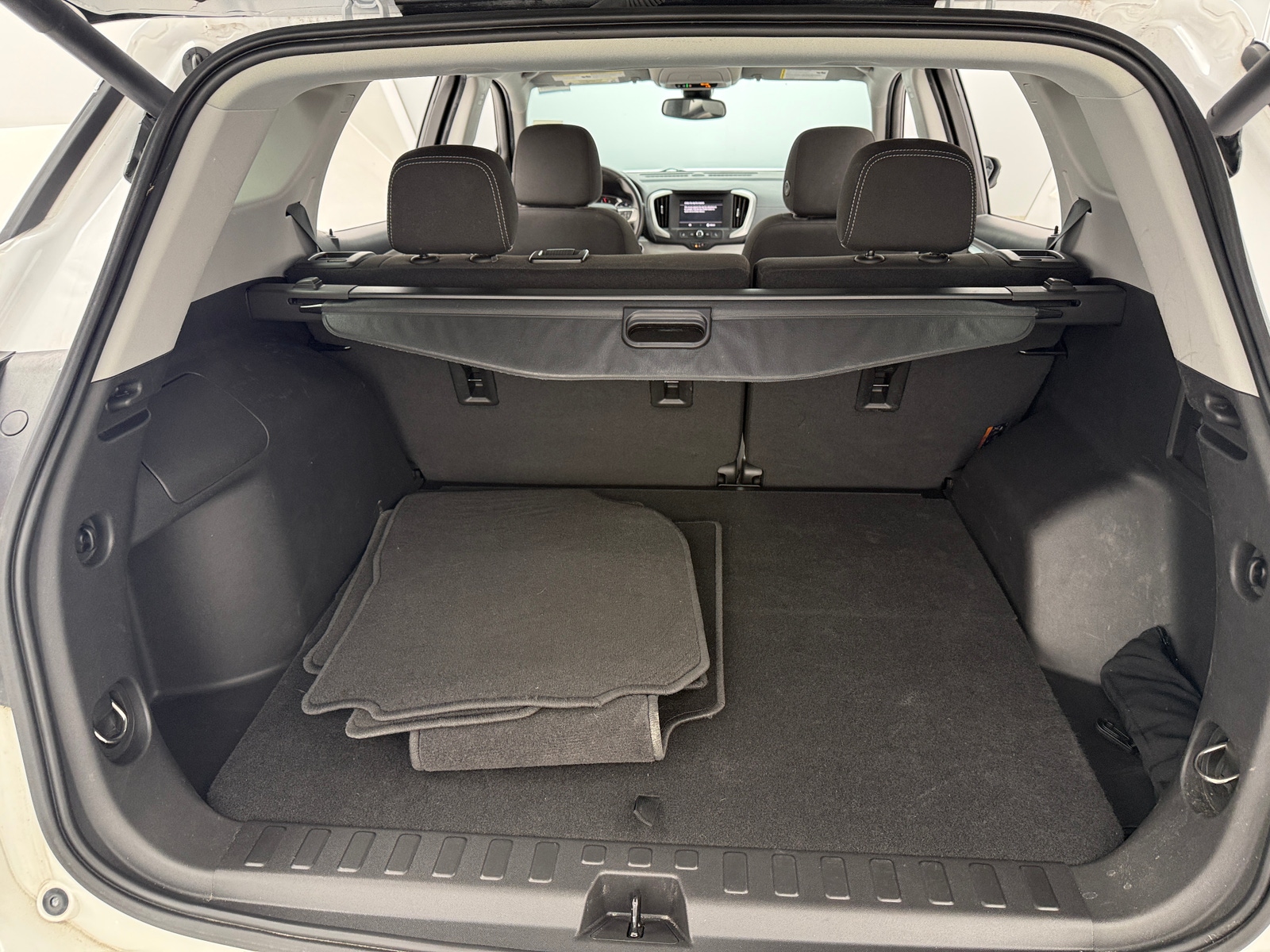 Thumbnail: 2023 GMC Terrain - 7