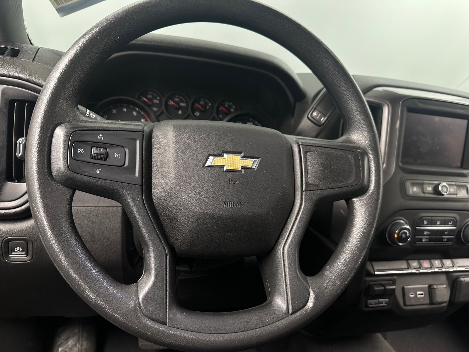 Thumbnail: 2023 Chevrolet Silverado 2500 - 5