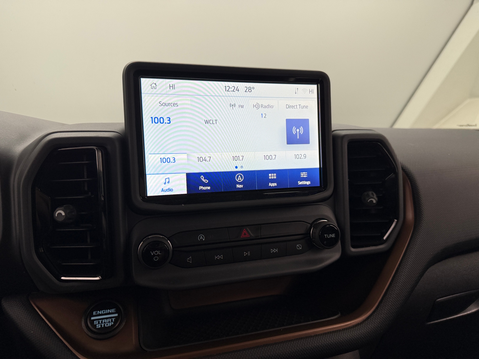 Thumbnail: 2023 Ford Bronco Sport - 3