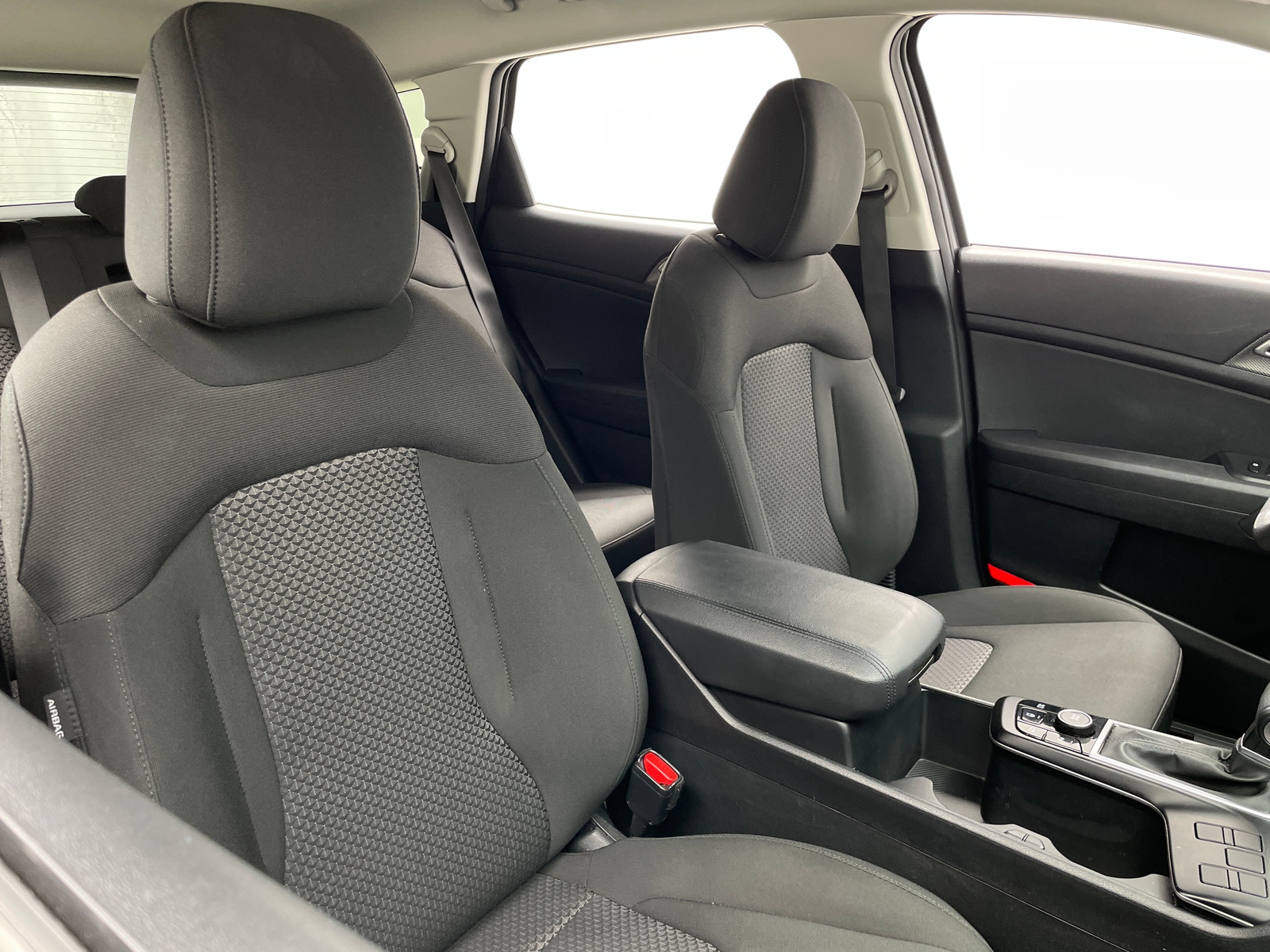 Thumbnail: 2025 Kia Sportage - 2