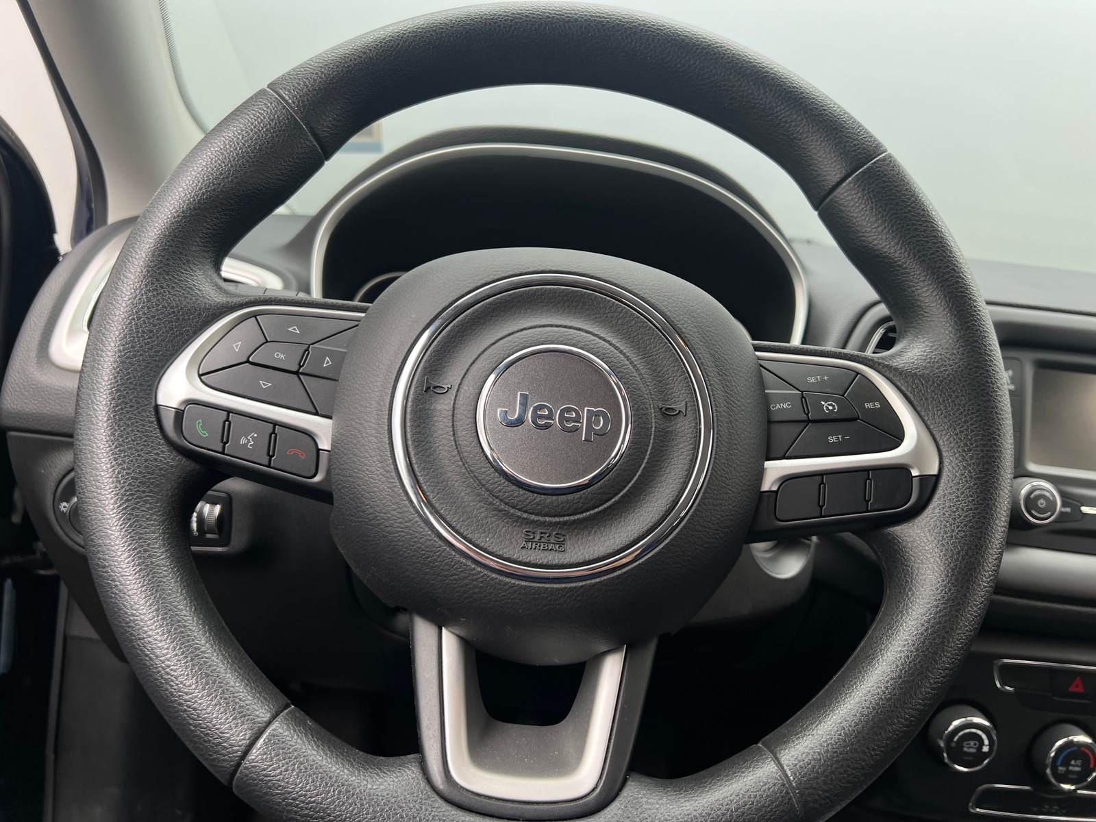 Thumbnail: 2018 Jeep Compass - 5