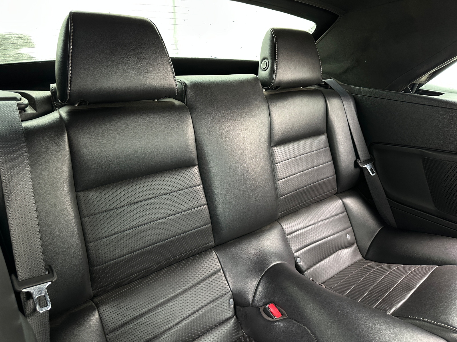 Thumbnail: 2013 Ford Mustang - 5