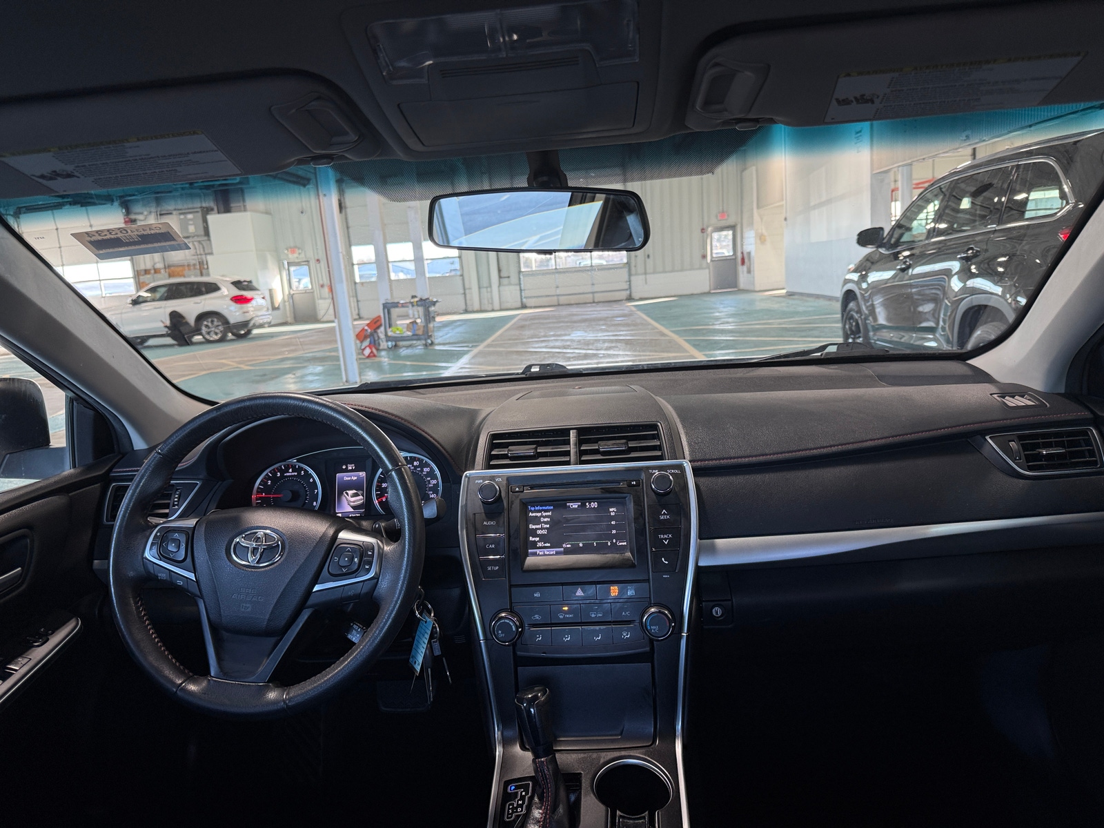 Thumbnail: 2017 Toyota Camry - 3