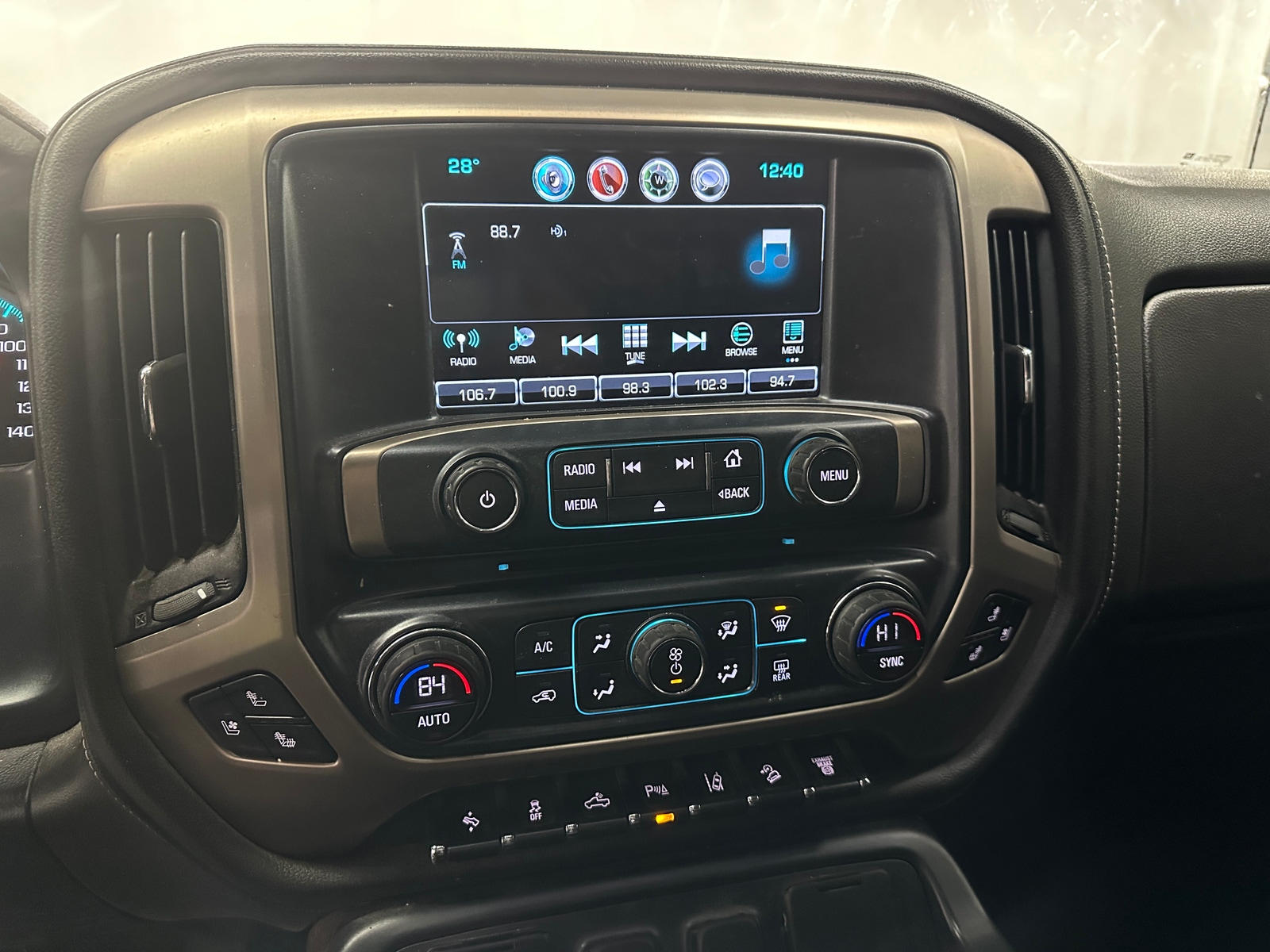 Thumbnail: 2018 GMC Sierra 2500 - 3