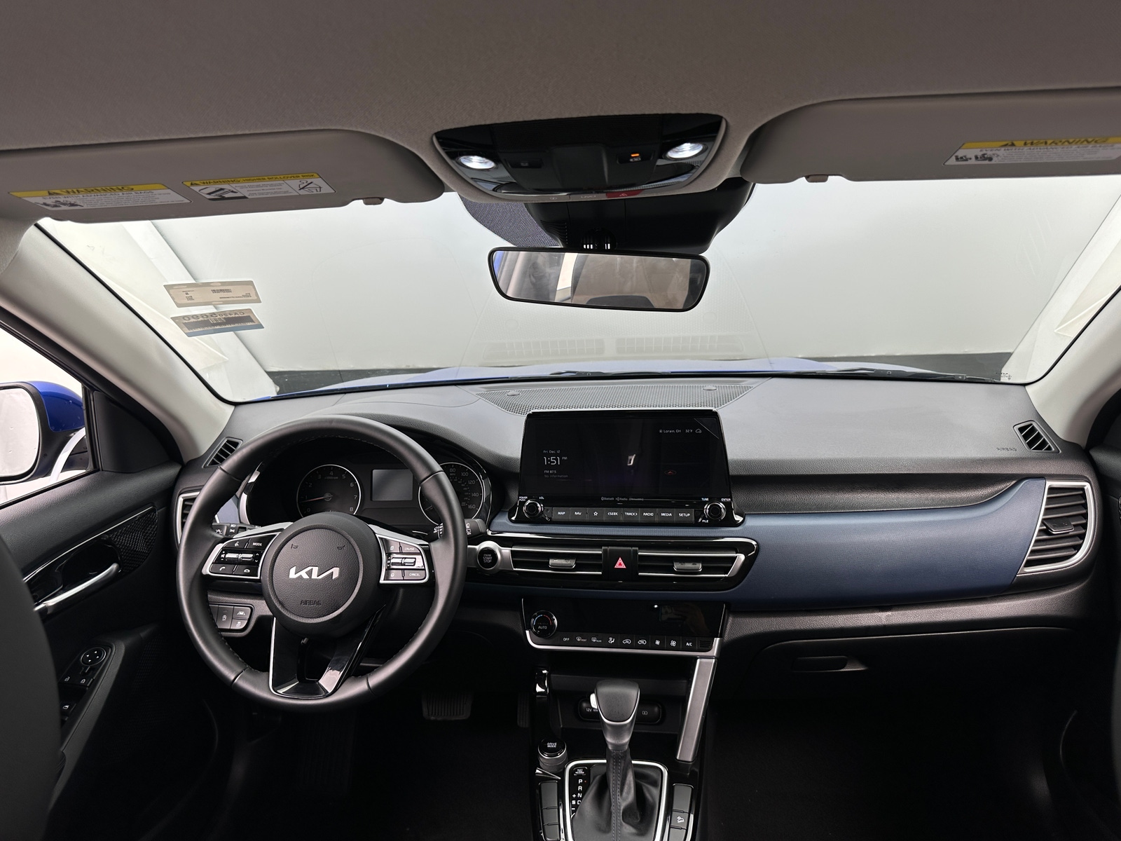 Thumbnail: 2023 Kia Seltos - 3