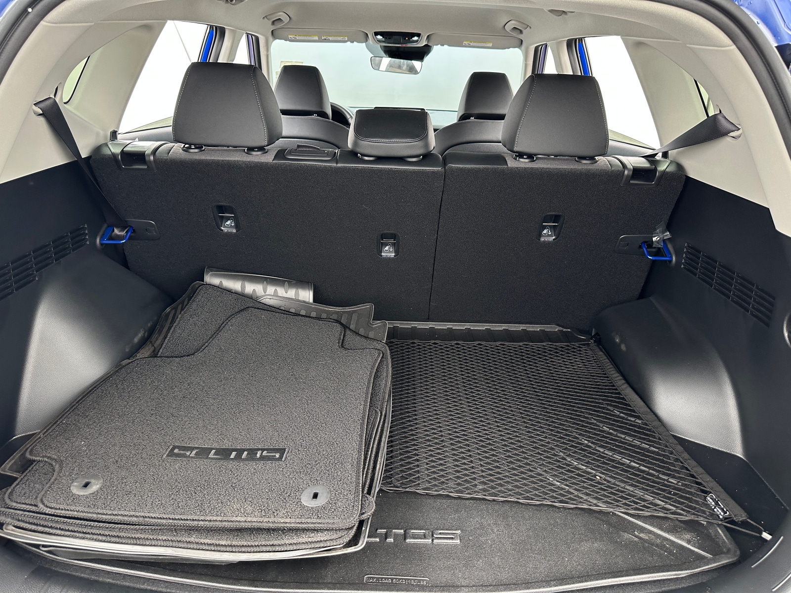 Thumbnail: 2023 Kia Seltos - 7