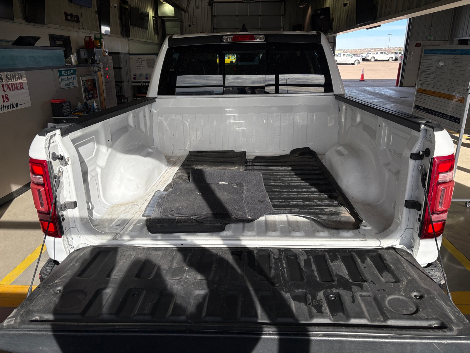 Thumbnail: 2022 RAM 1500 - 6