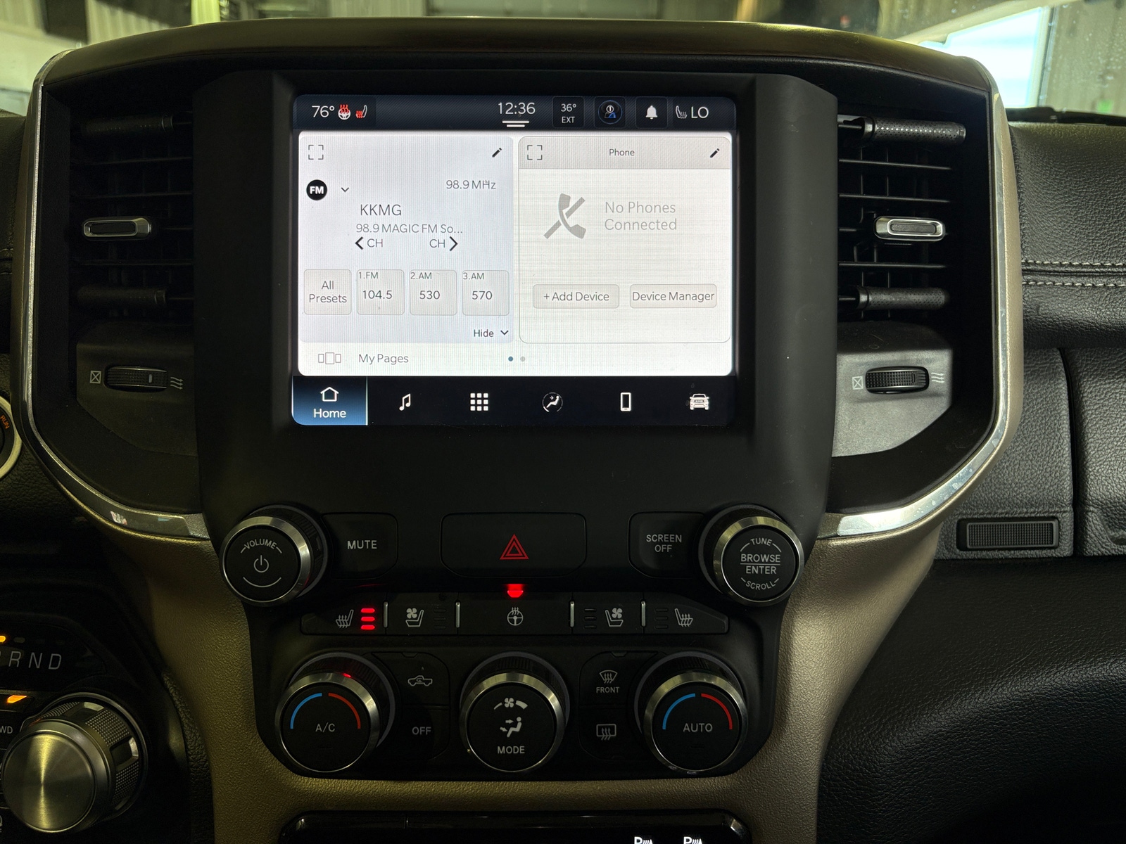 Thumbnail: 2022 RAM 1500 - 3