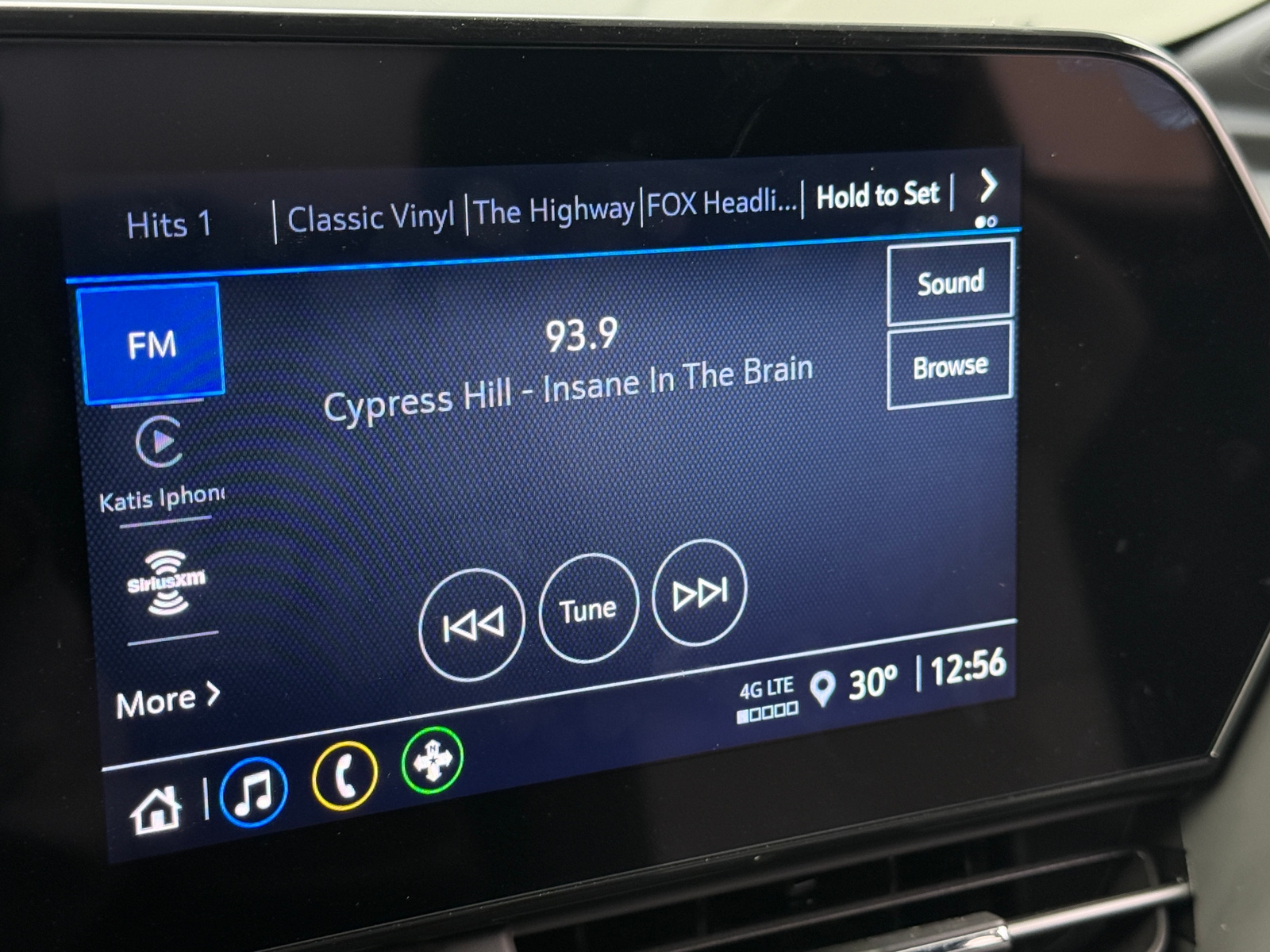 Thumbnail: 2025 Chevrolet Trax - 4