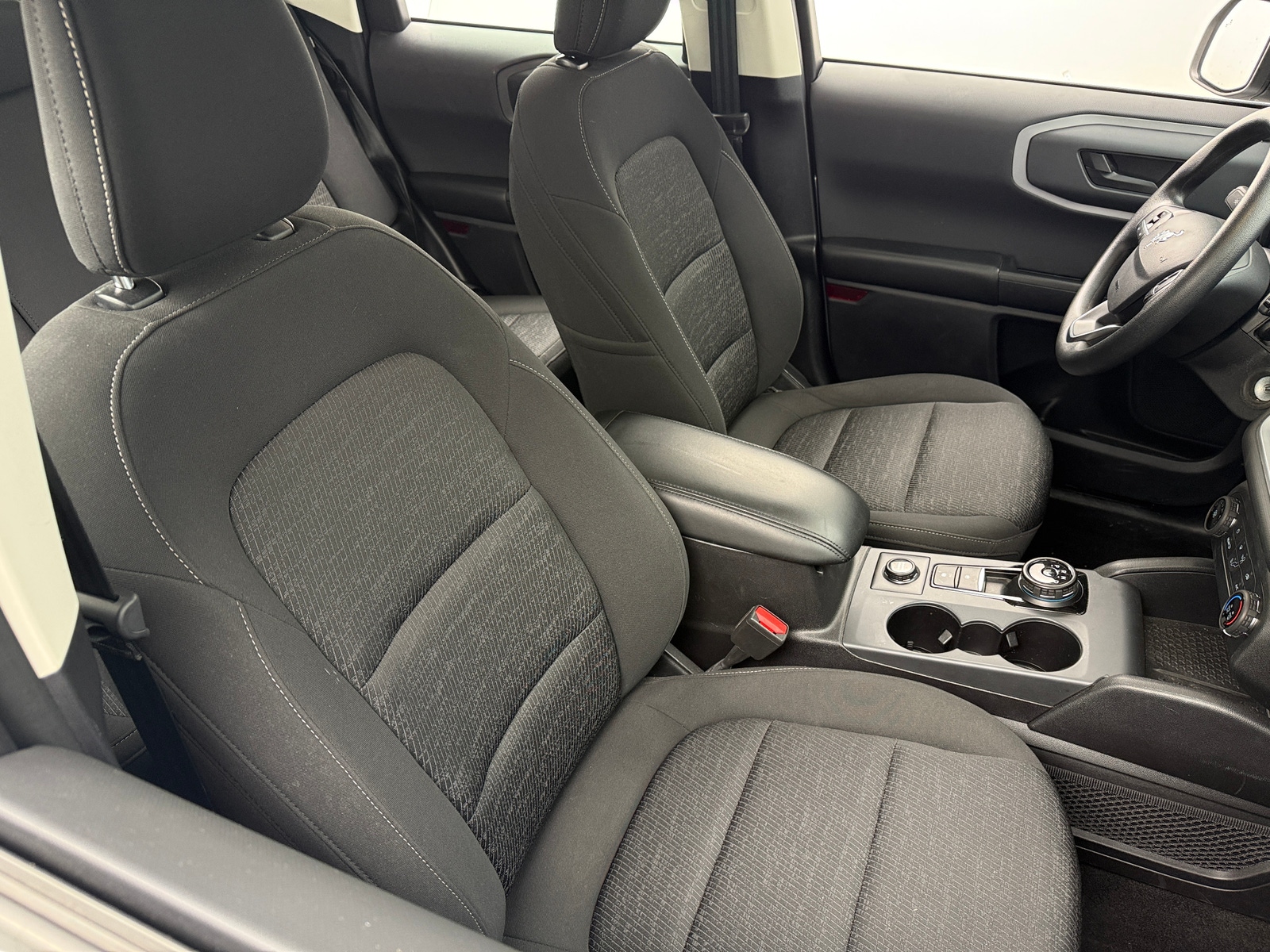 Thumbnail: 2022 Ford Bronco Sport - 2