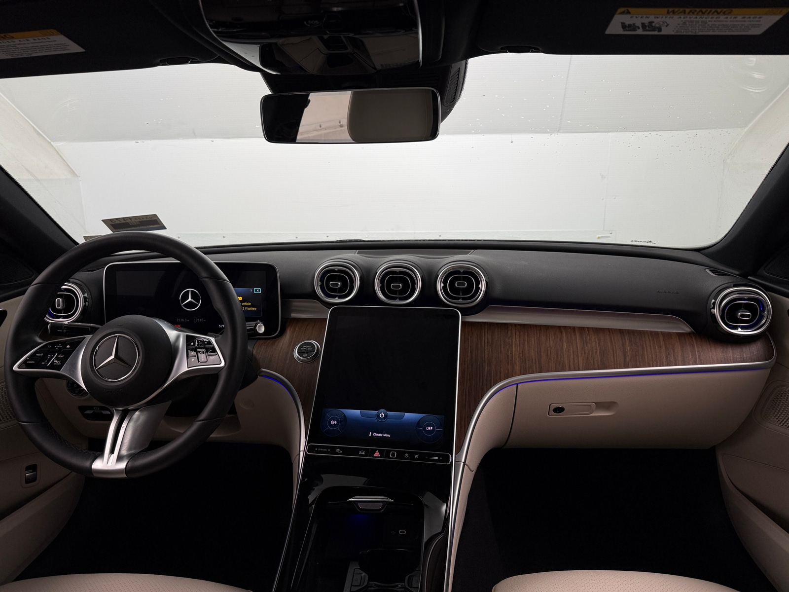 Thumbnail: 2023 Mercedes-Benz C-Class - 2