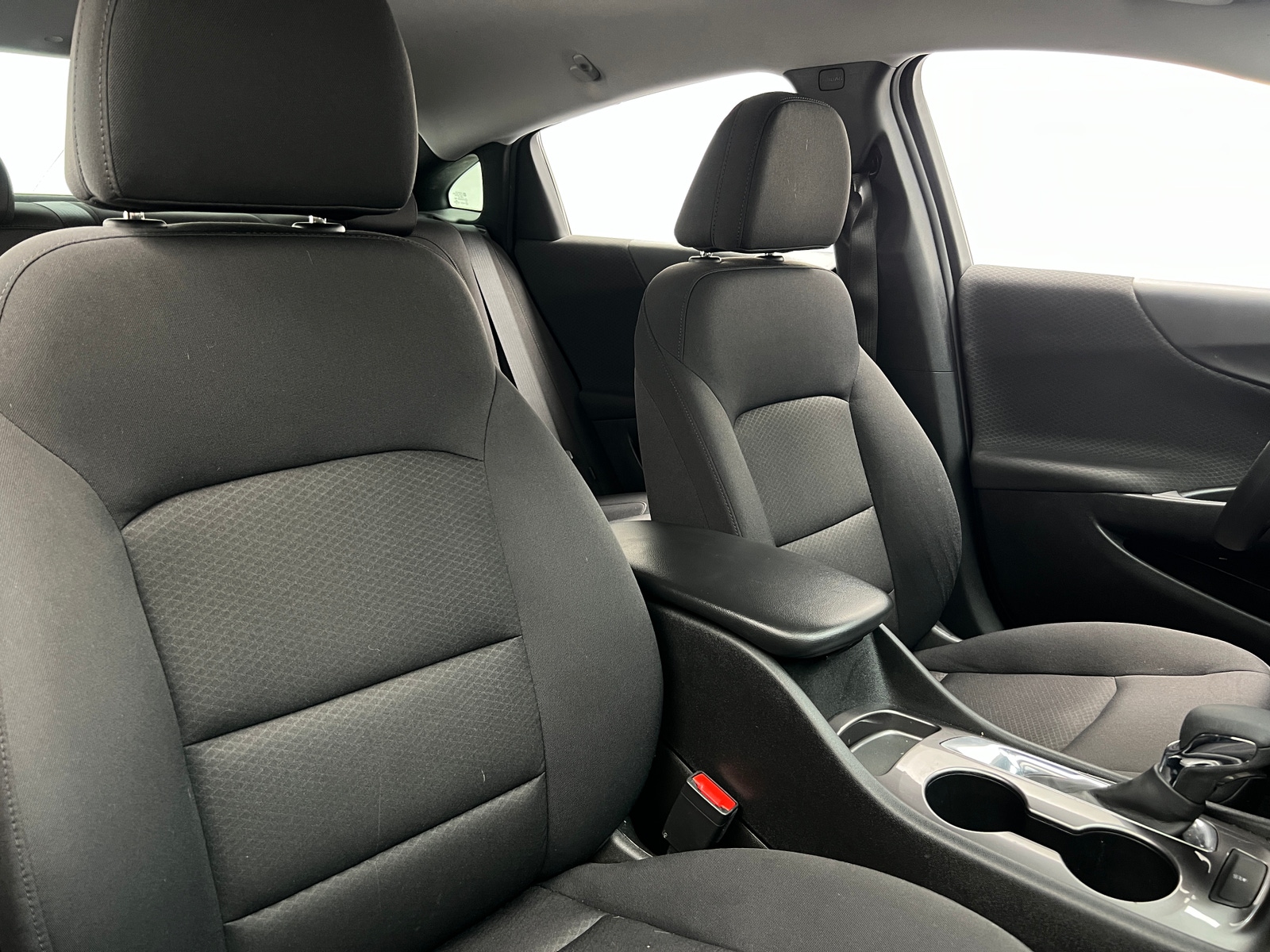 Thumbnail: 2022 Chevrolet Malibu - 2