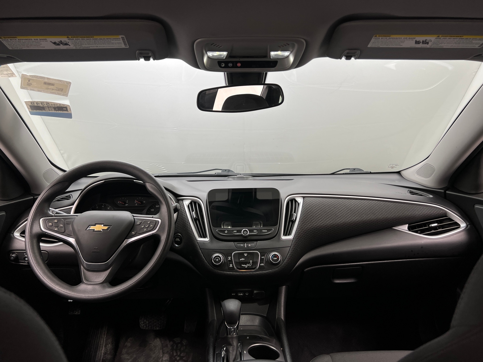 Thumbnail: 2022 Chevrolet Malibu - 3