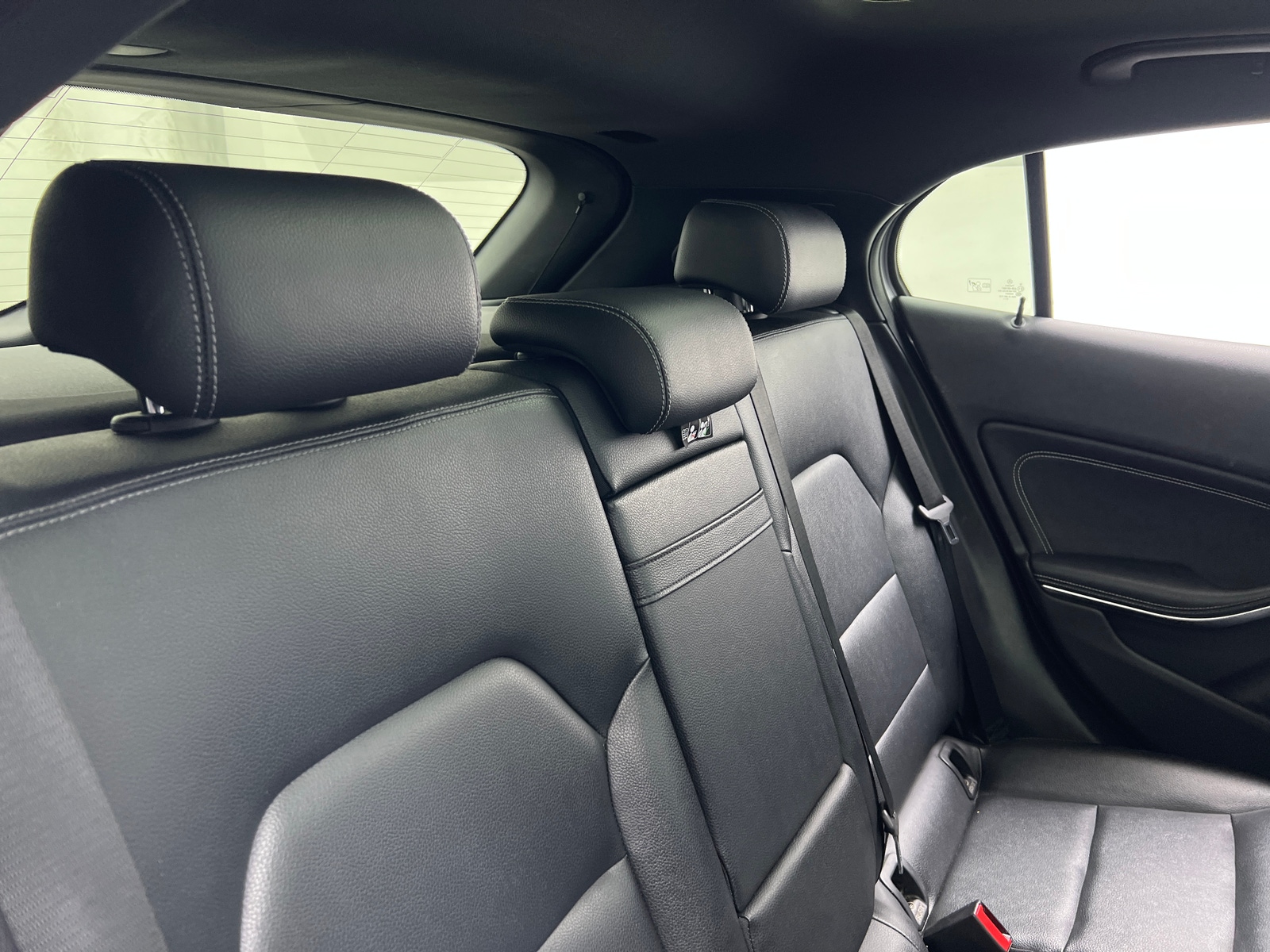 Thumbnail: 2016 Mercedes-Benz GLA - 5