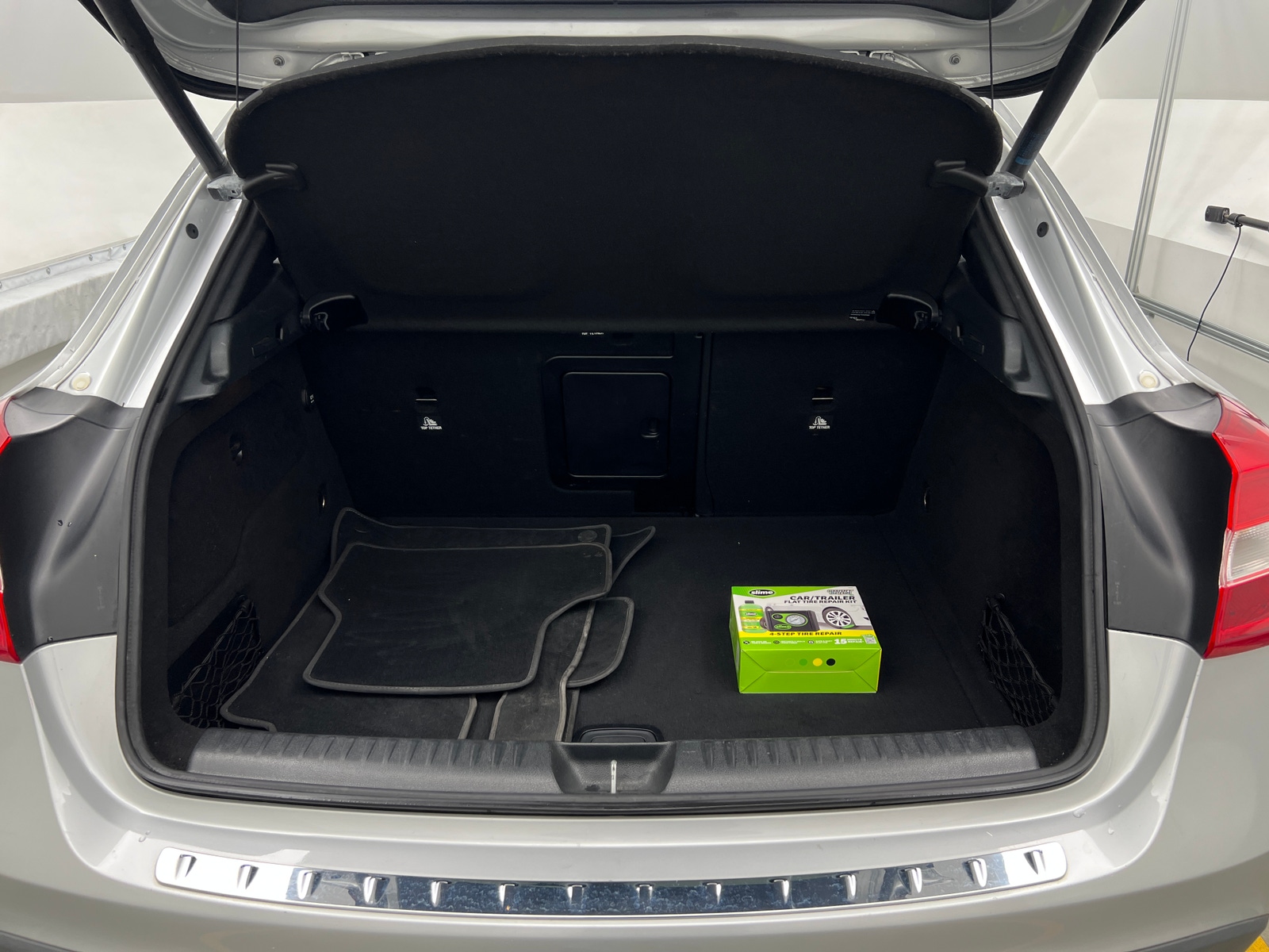 Thumbnail: 2016 Mercedes-Benz GLA - 6