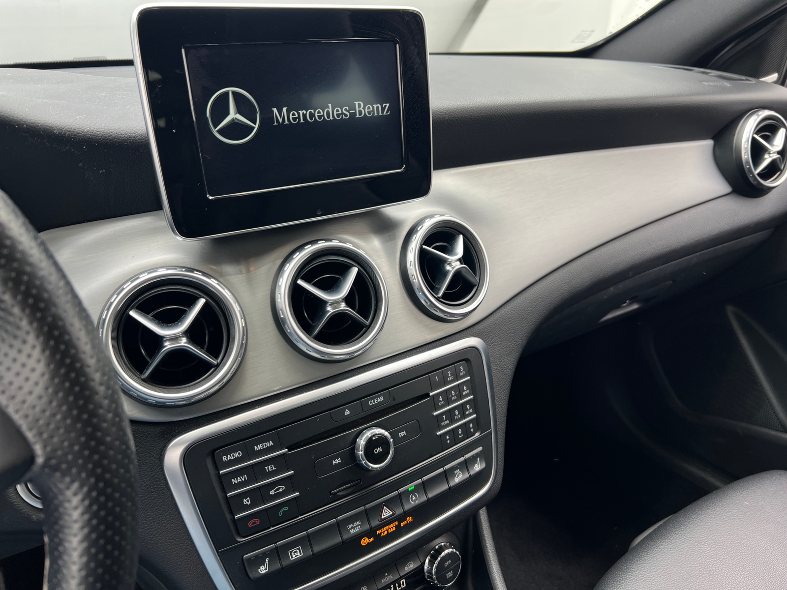 Thumbnail: 2016 Mercedes-Benz GLA - 3