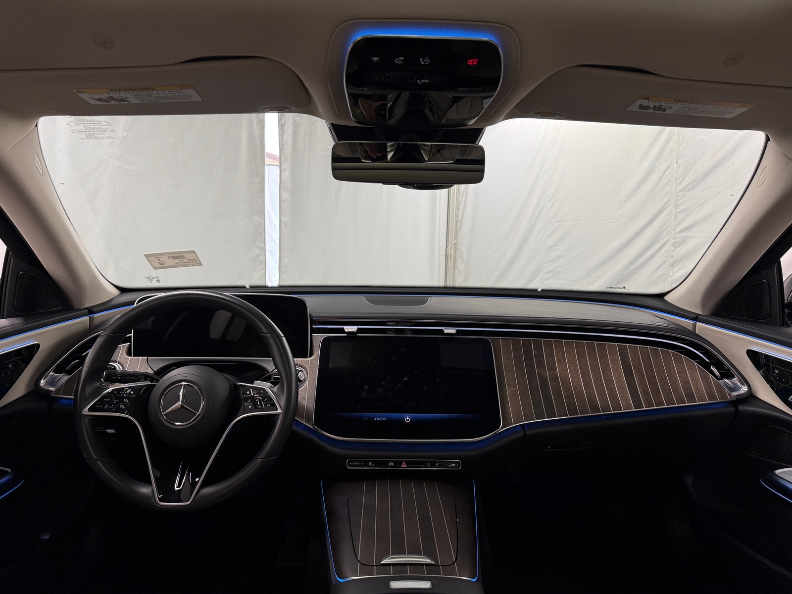 Thumbnail: 2025 Mercedes-Benz E-Class - 2