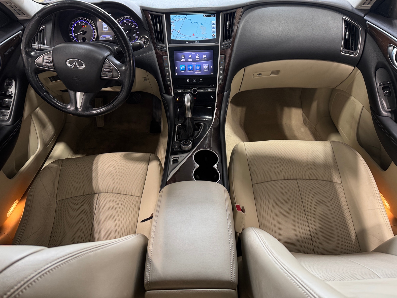 Thumbnail: 2014 INFINITI Q50 - 2