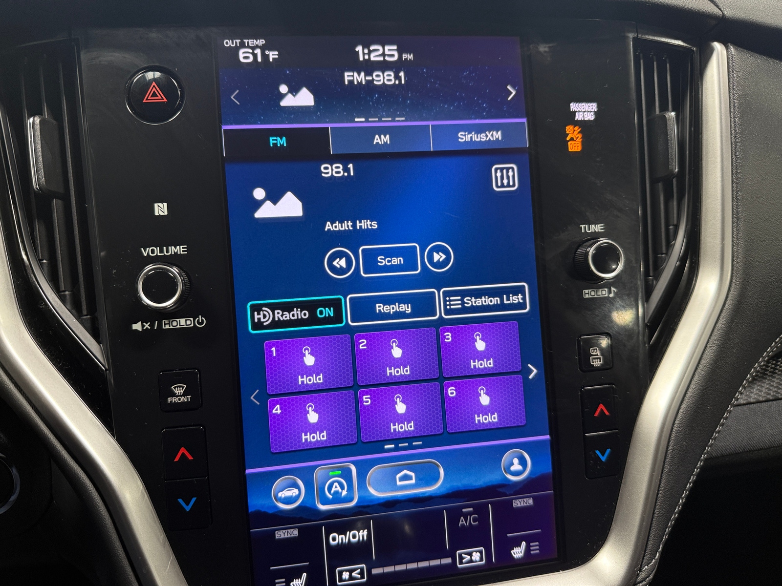 Thumbnail: 2022 Subaru Outback - 4