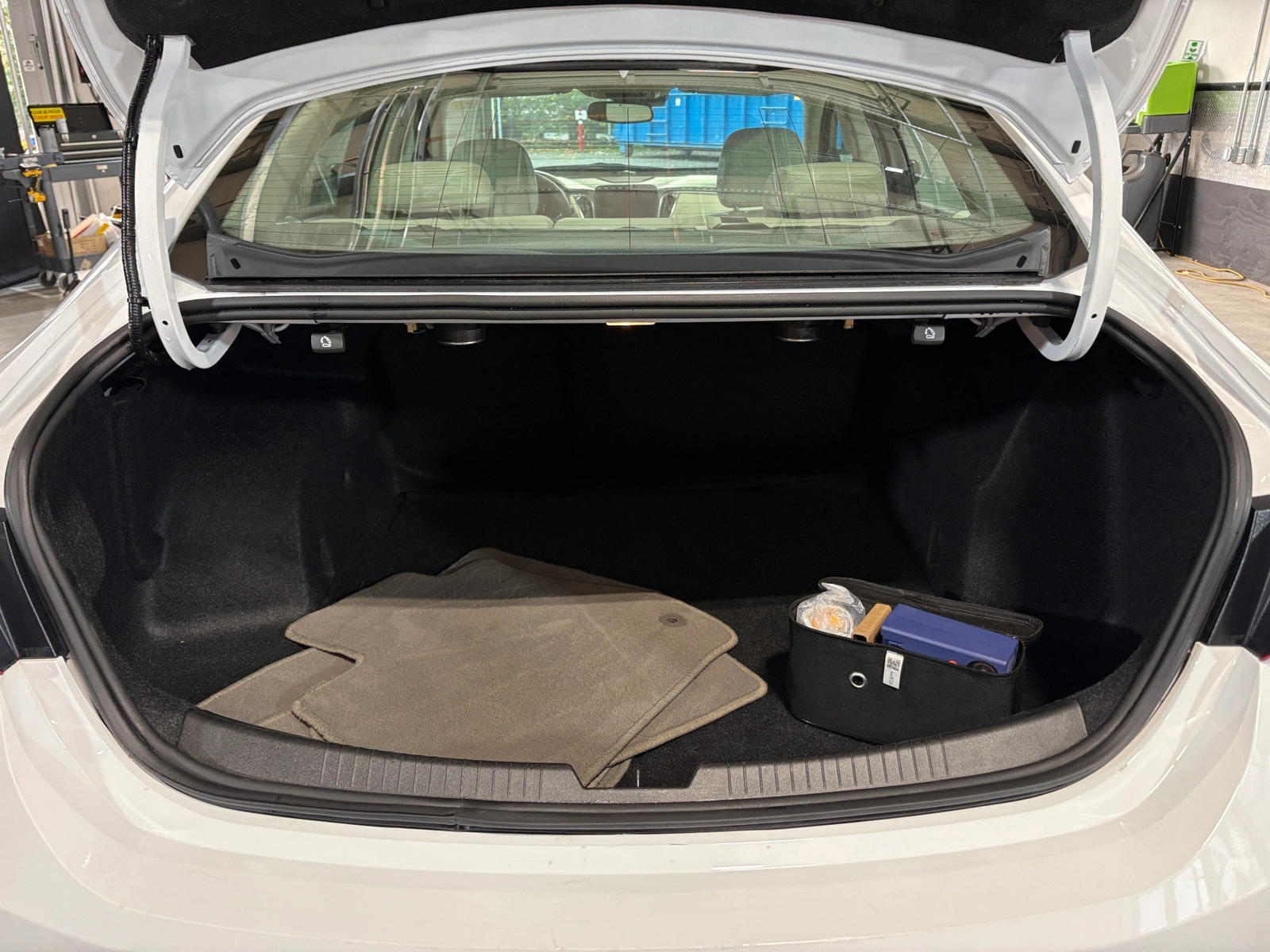 Thumbnail: 2024 Chevrolet Malibu - 6