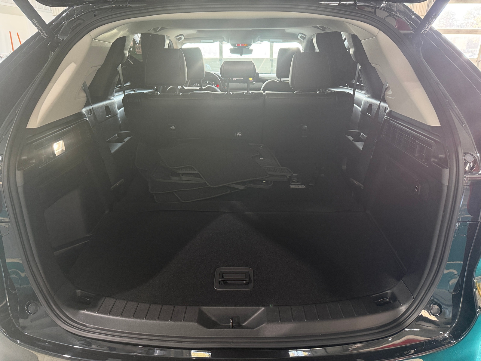 Thumbnail: 2025 Mazda CX-90 - 6