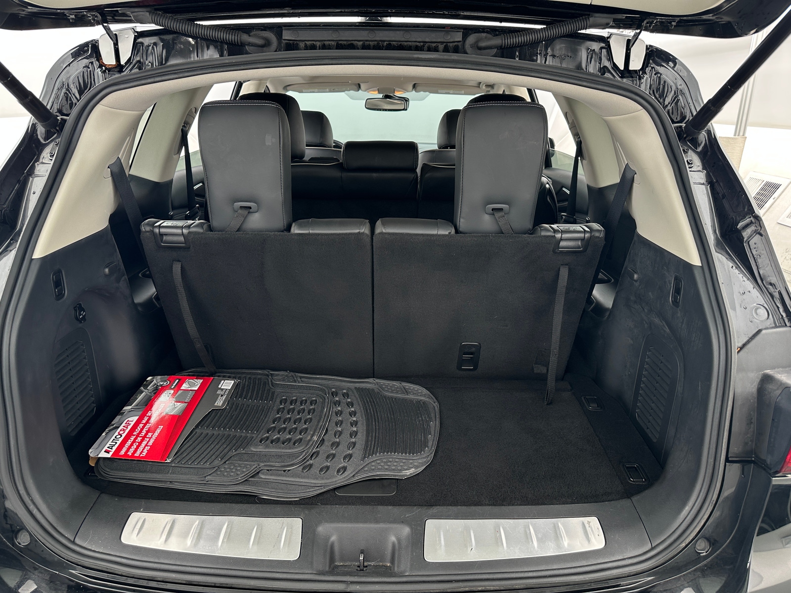 Thumbnail: 2020 INFINITI QX60 - 6