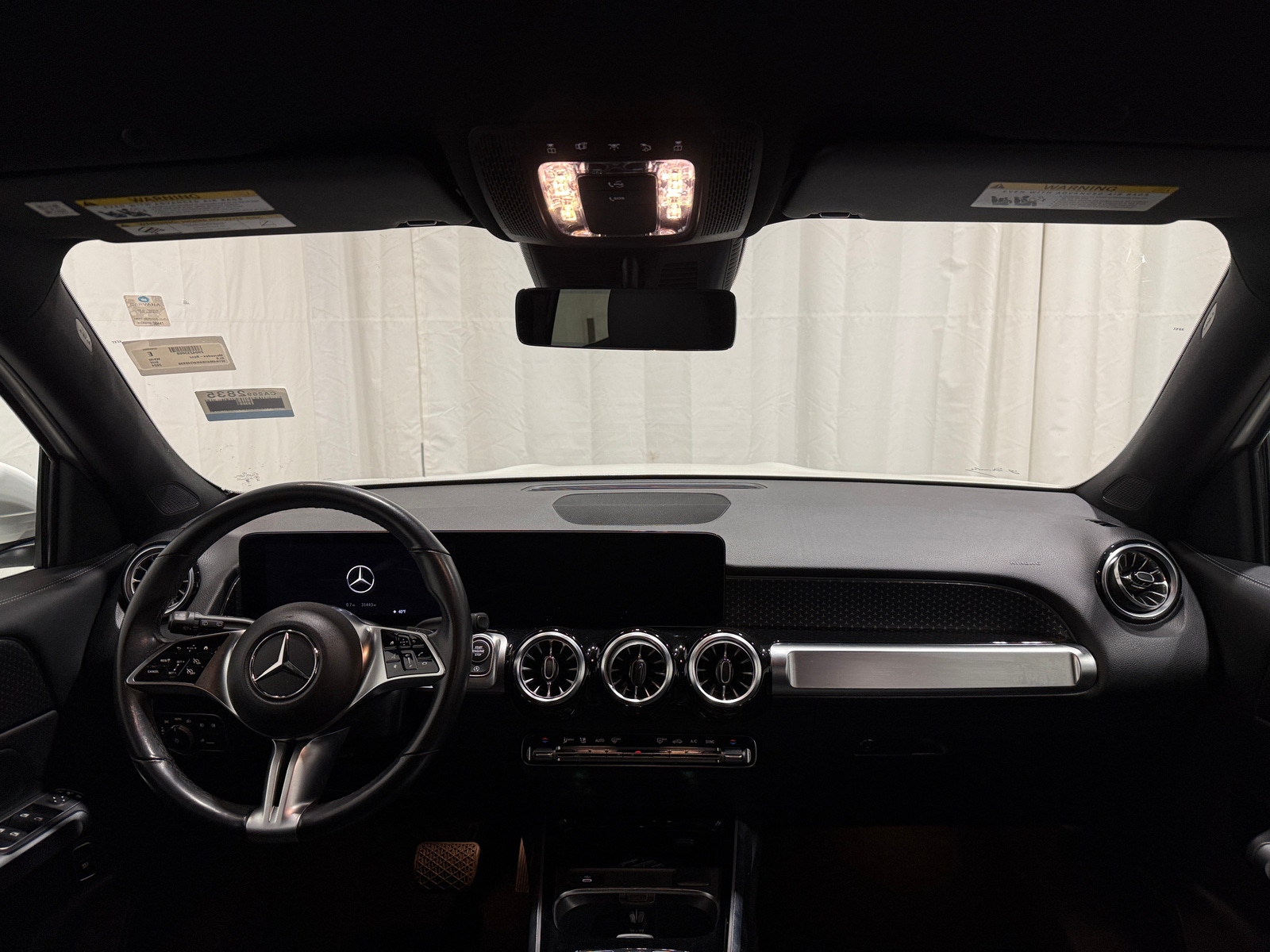 Thumbnail: 2024 Mercedes-Benz GLB - 2