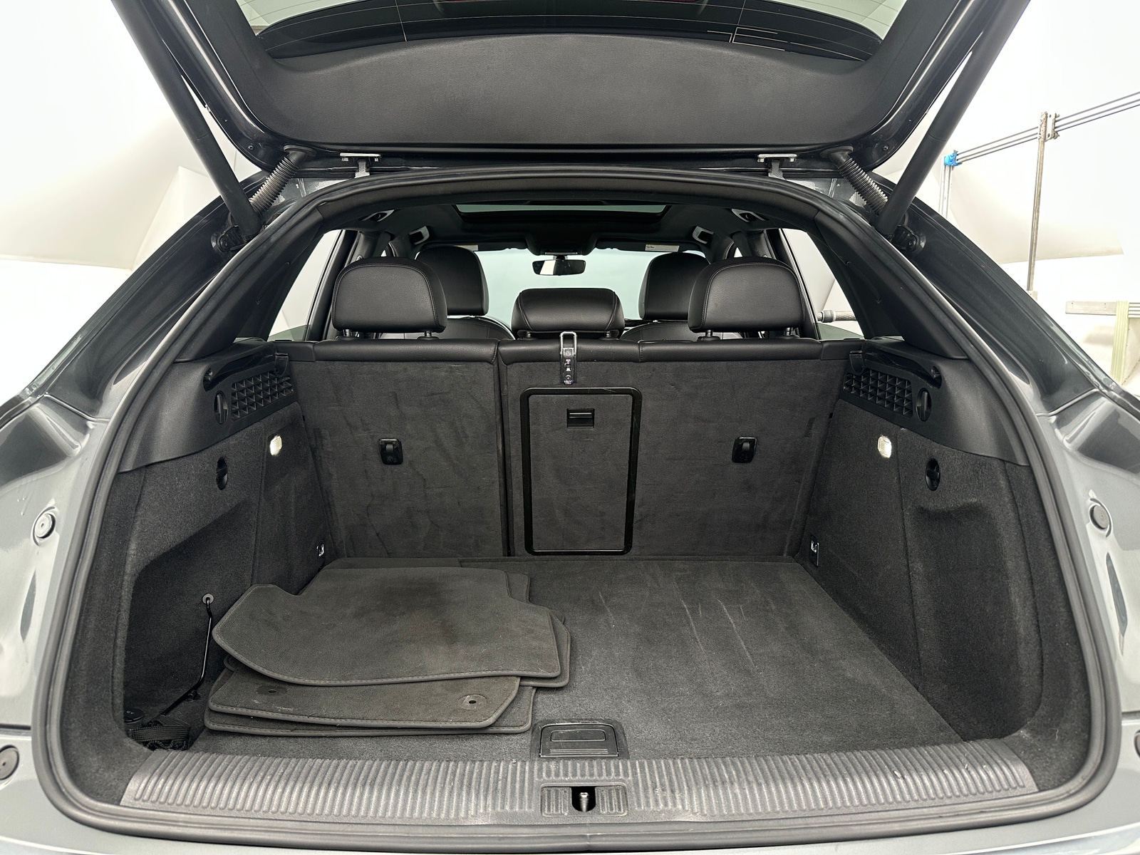 Thumbnail: 2018 Audi Q3 - 6