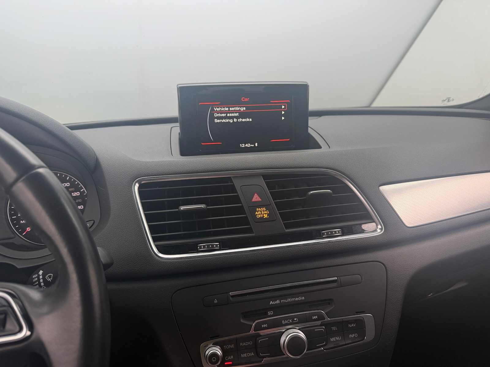 Thumbnail: 2018 Audi Q3 - 3